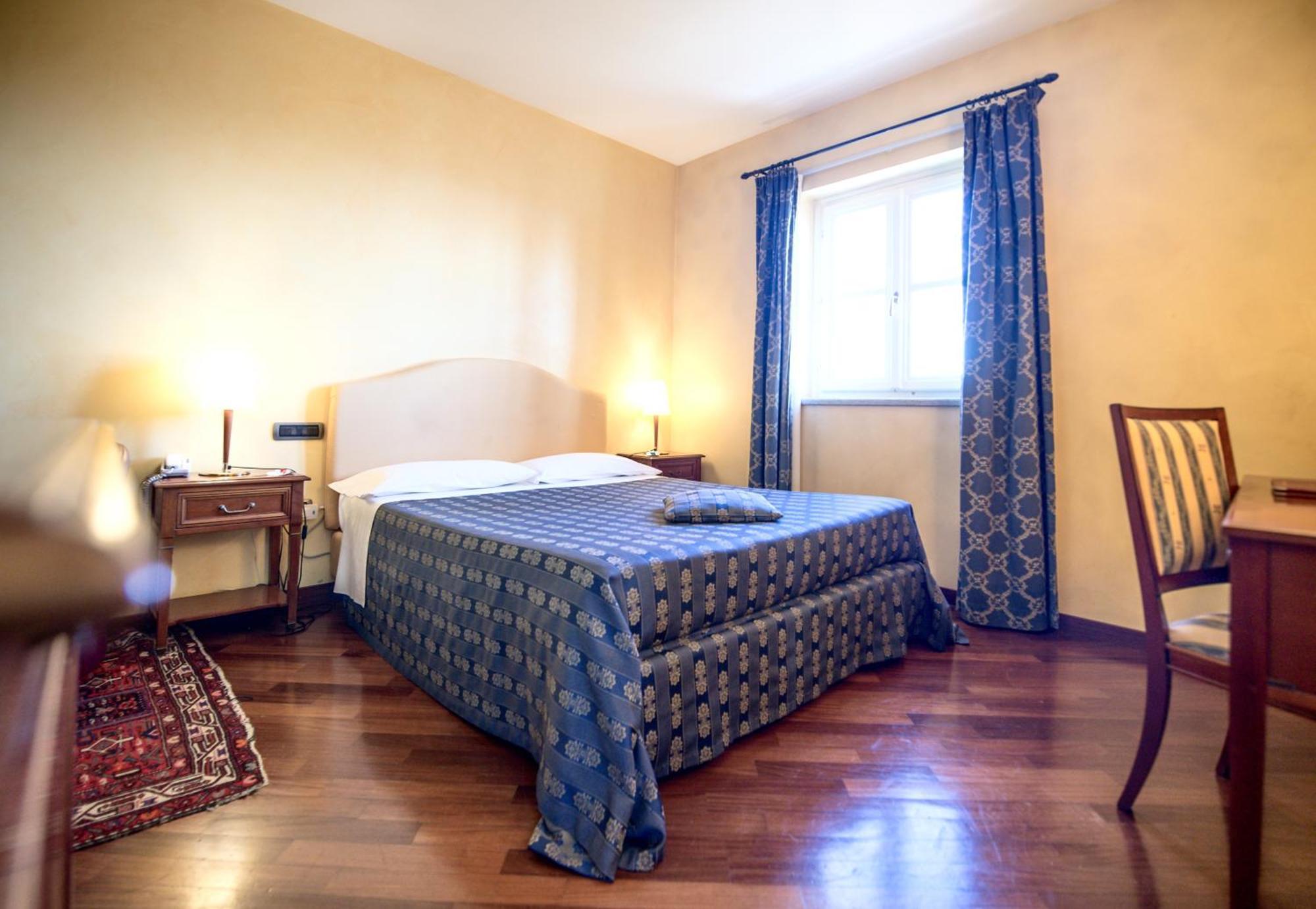 Standard Double Room,1198181194:JPEG
