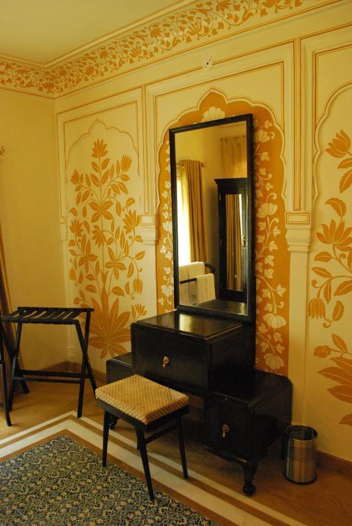 Heritage Premium Suite