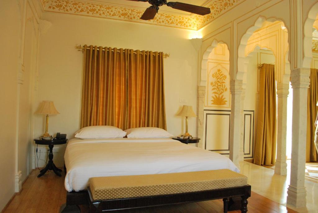Heritage Premium Suite