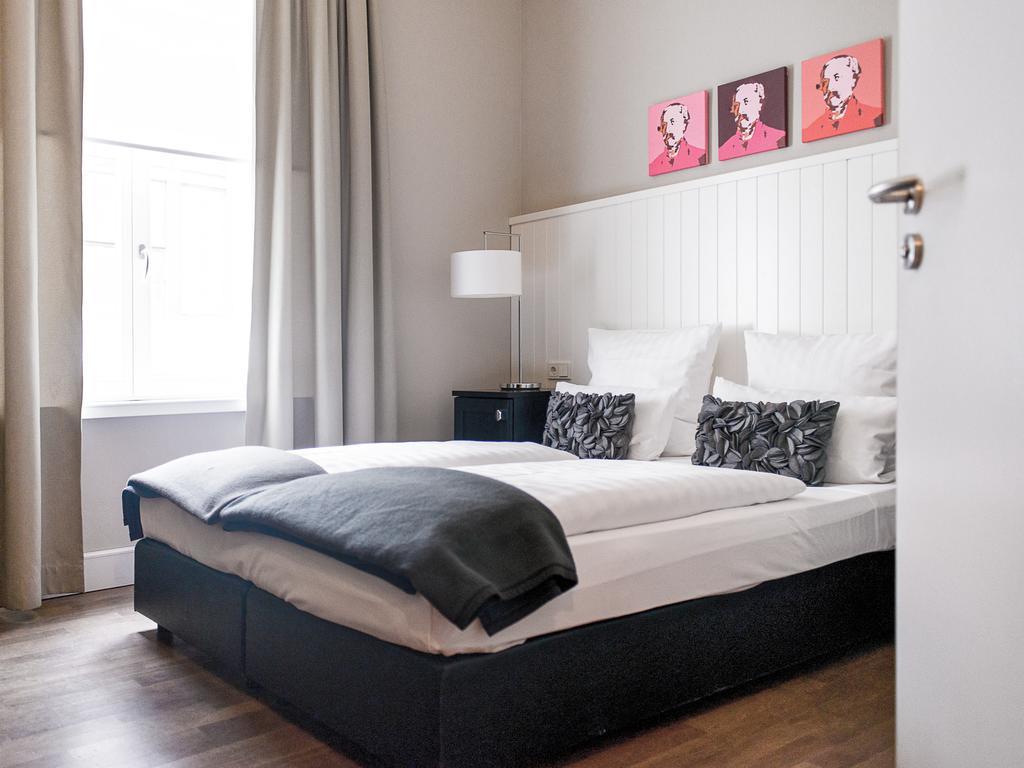 Double Room,123102541:JPEG