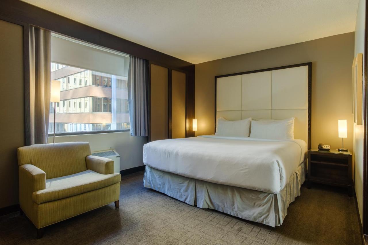 Romantic Luxury King Suite,1246152931:JPEG