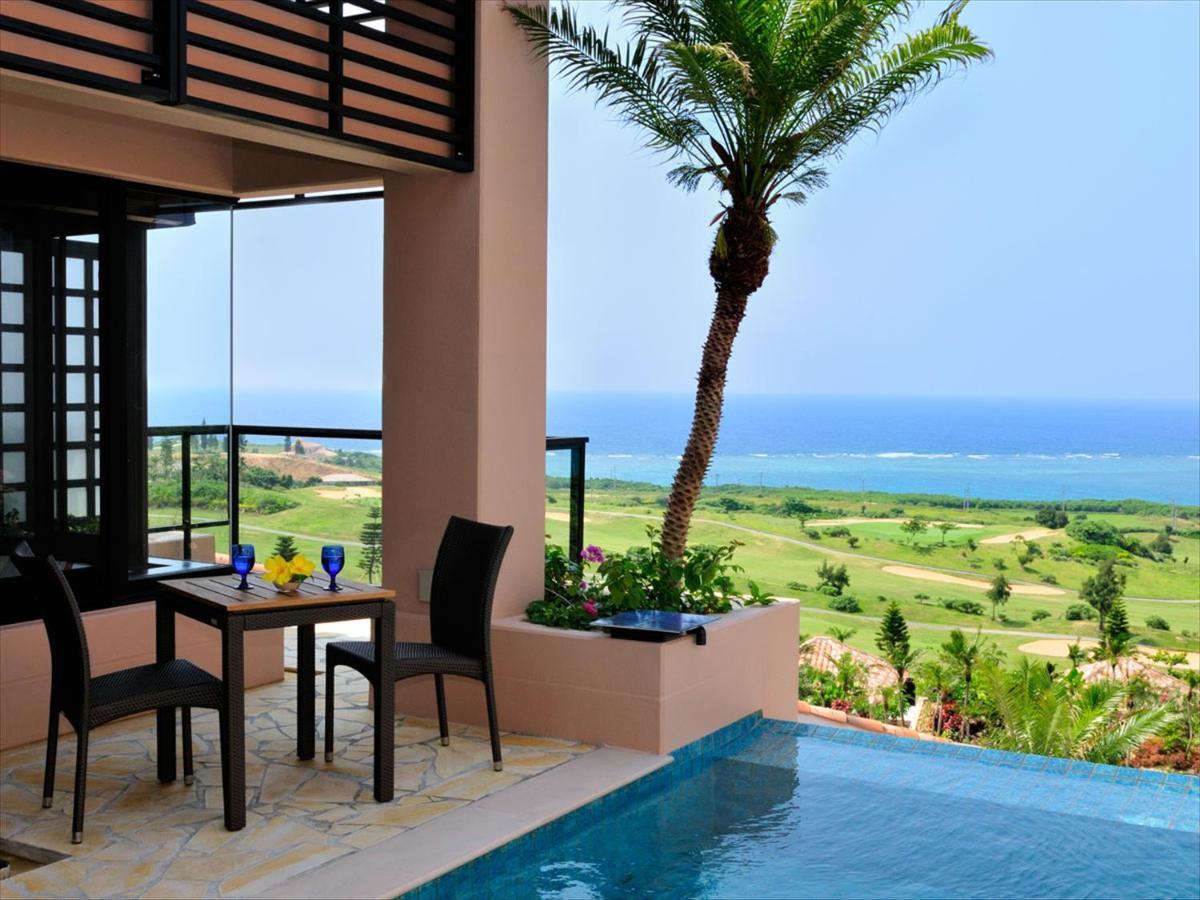 Pool Villa Lagoon Suite Double Room Lagoon building - Non-Smoking