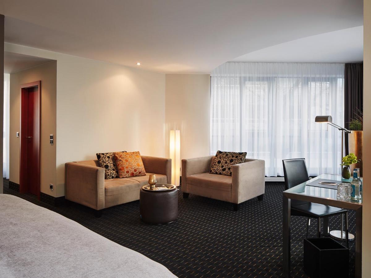 XL Classic Room,1435815169:JPEG