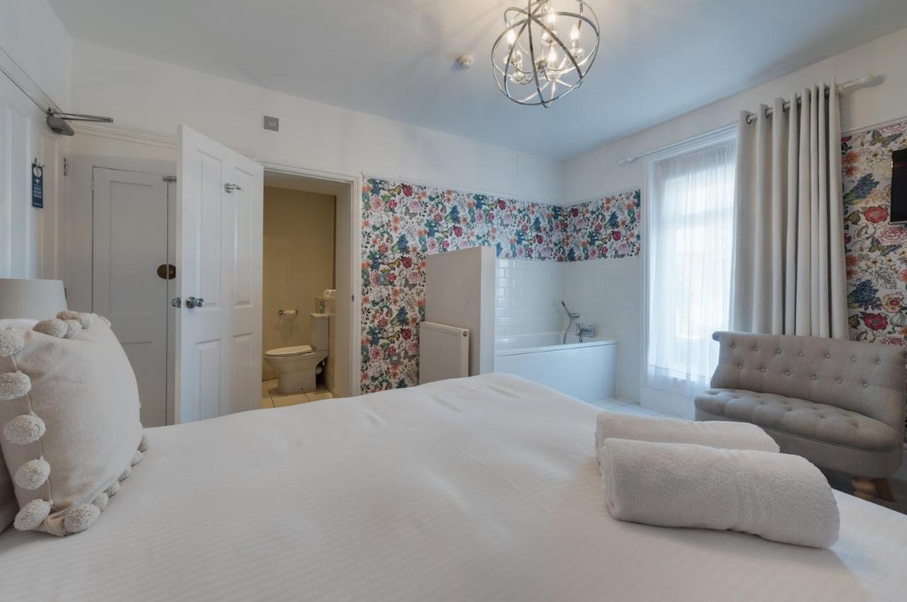 Standard King with in-room Bath
