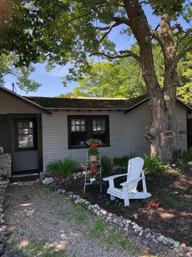 One-Bedroom Bungalow