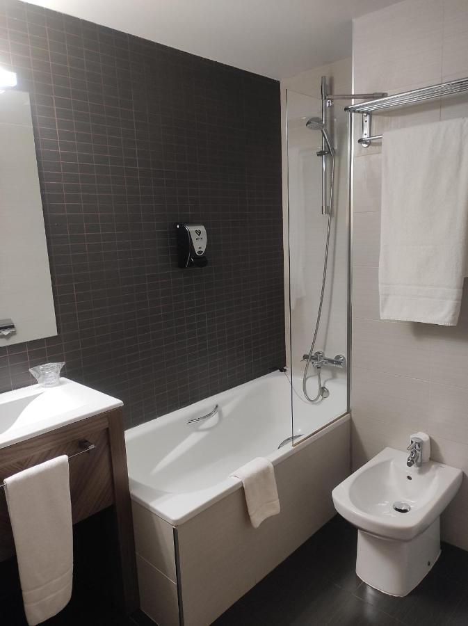 Budget Single Room