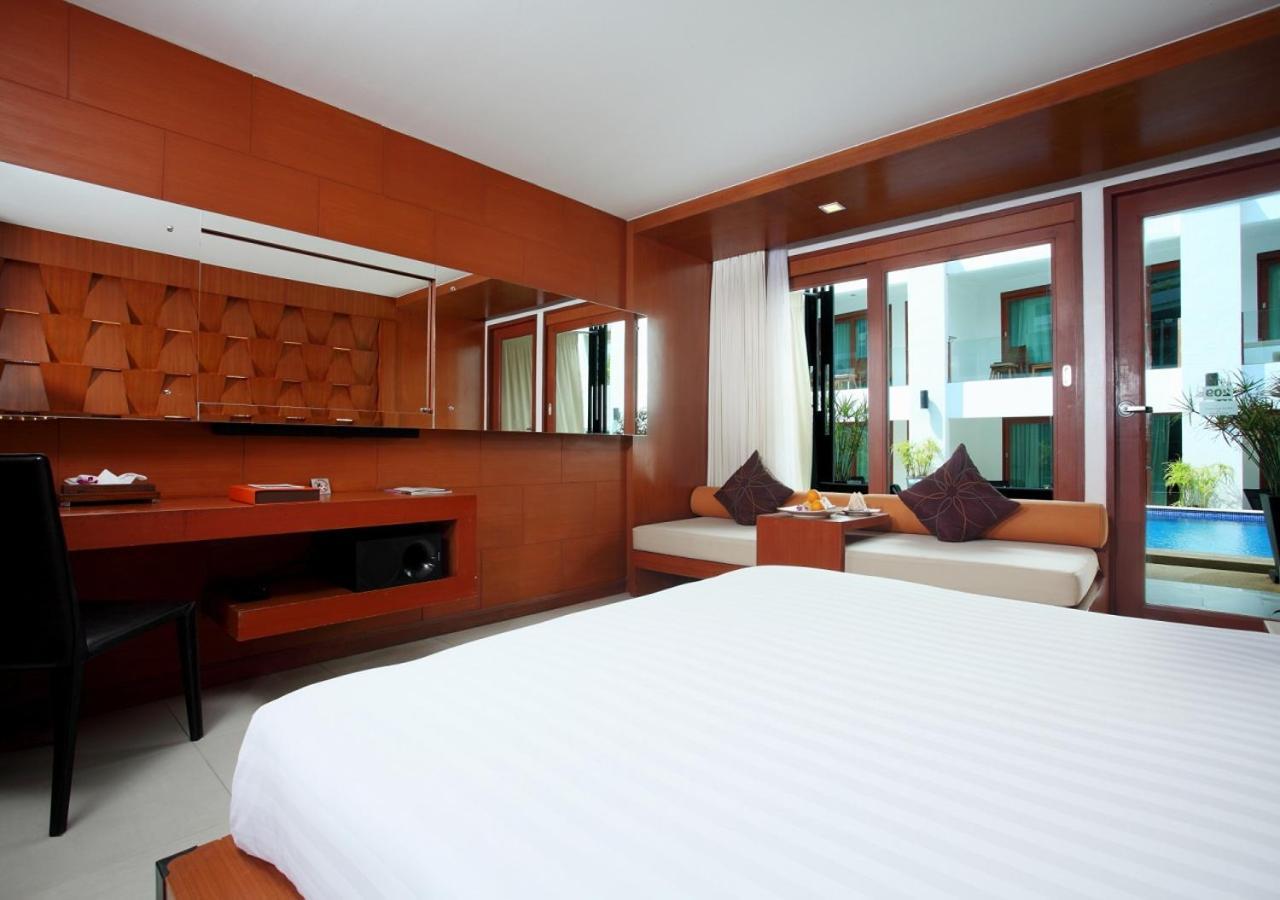 Deluxe Double Room Pool Access Daily Complimentary Minibar