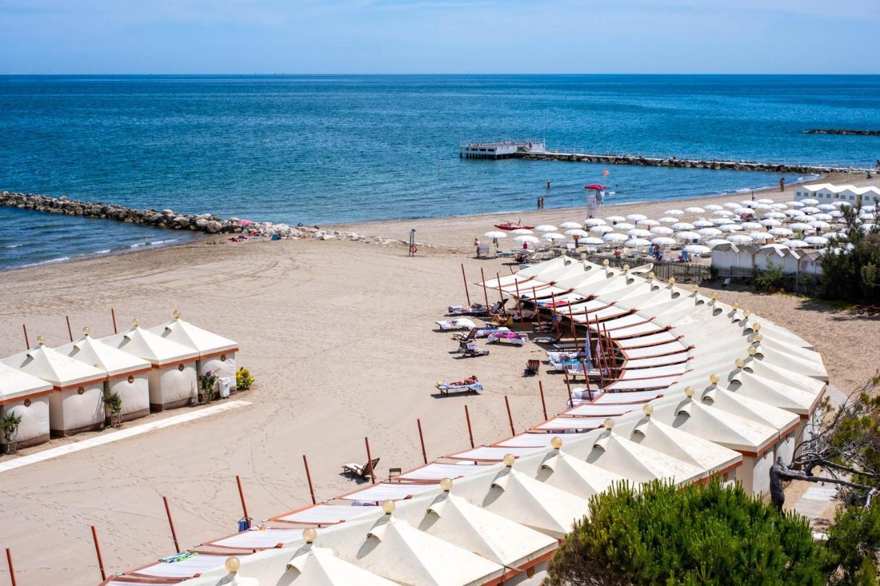 Deluxe Double or Twin Room Sea View