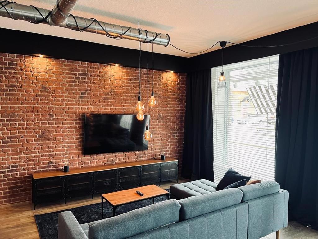 Superior Studio