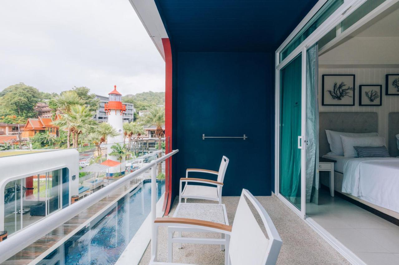 Deluxe Double Room Pool View