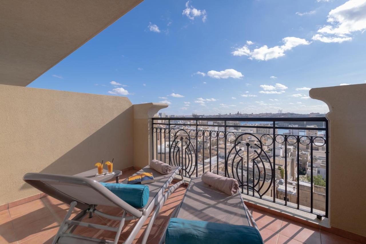 Junior Suite Balcony