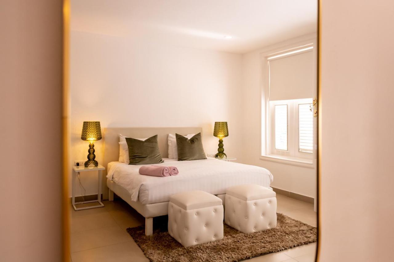 Executive King Room