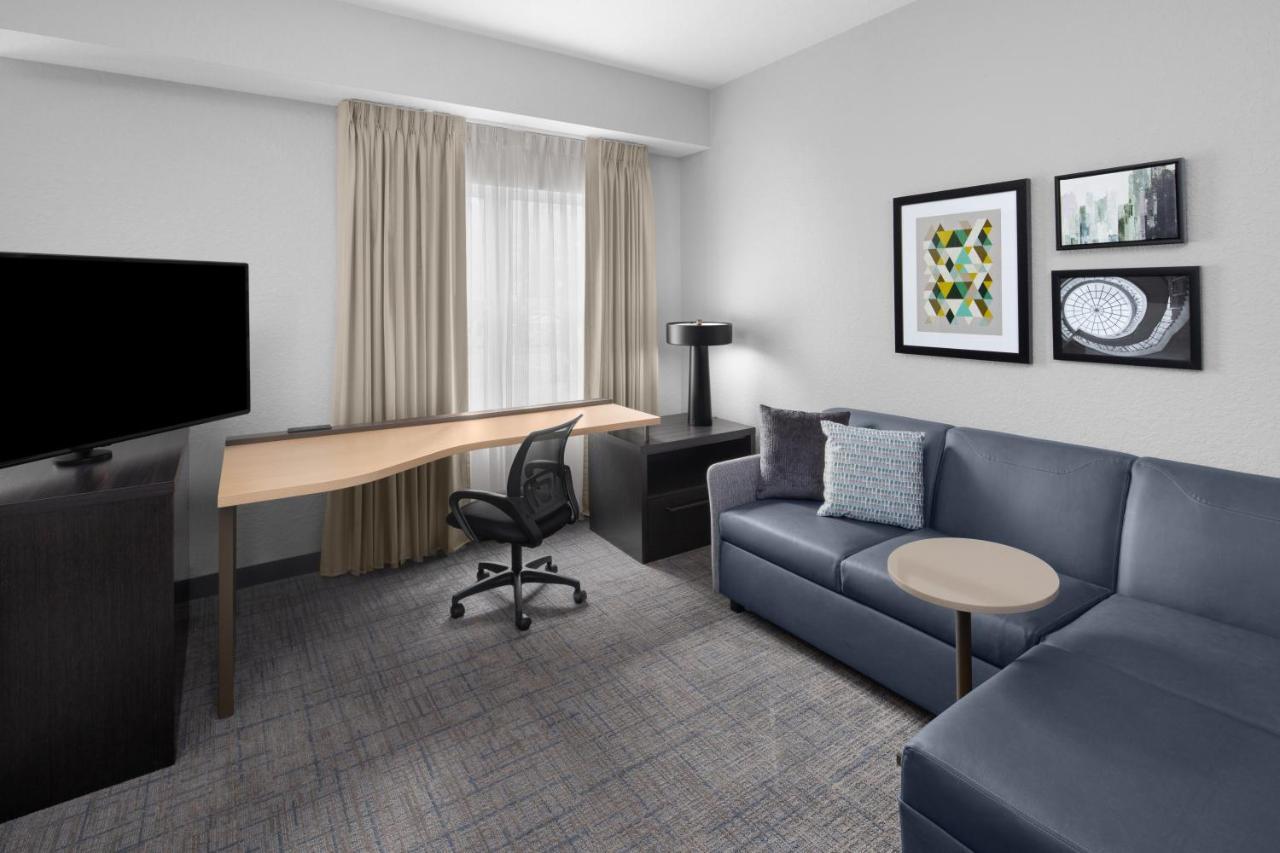 King Studio with Sofa Bed,1264139836:JPEG