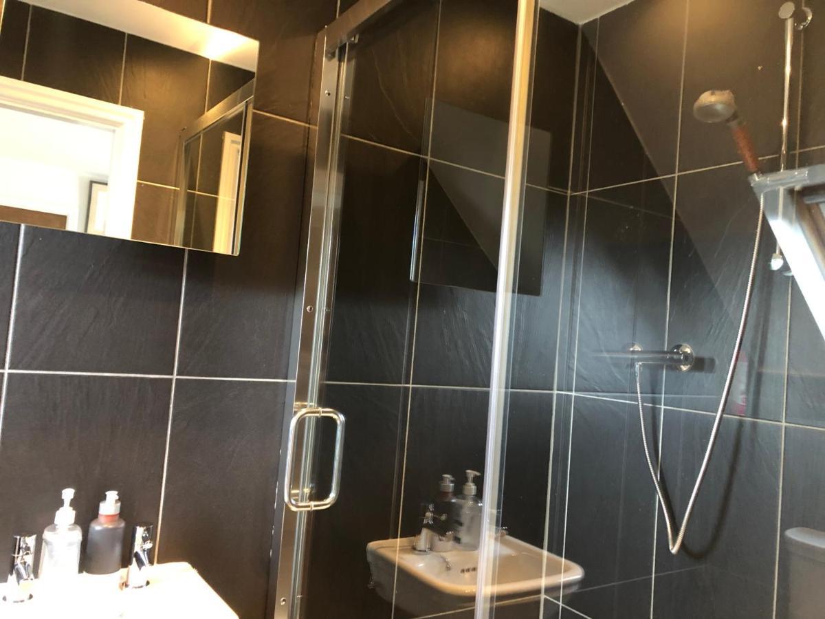 King Room,1273424407:JPEG
