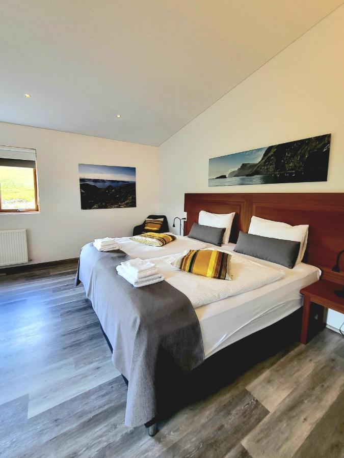 Superior Twin Room,1270332640:JPEG