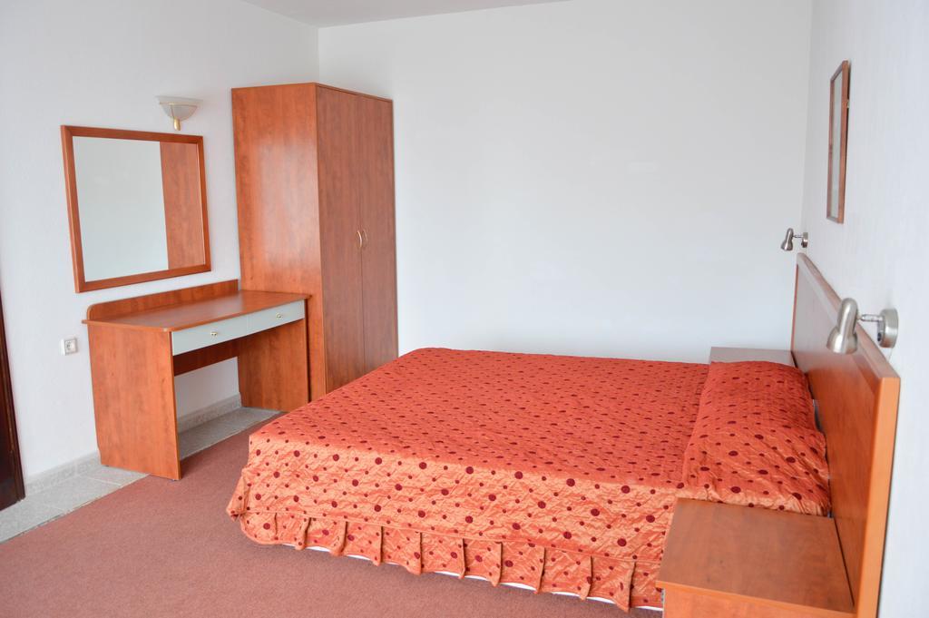 One-Bedroom Suite,1765168040:JPEG