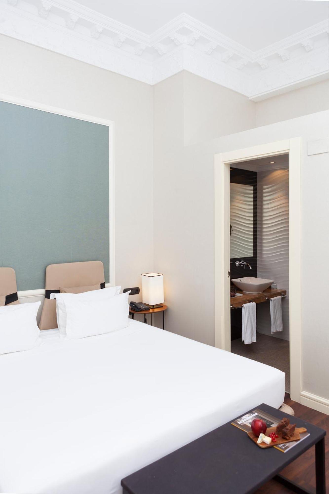 Deluxe Double Room Extra Bed