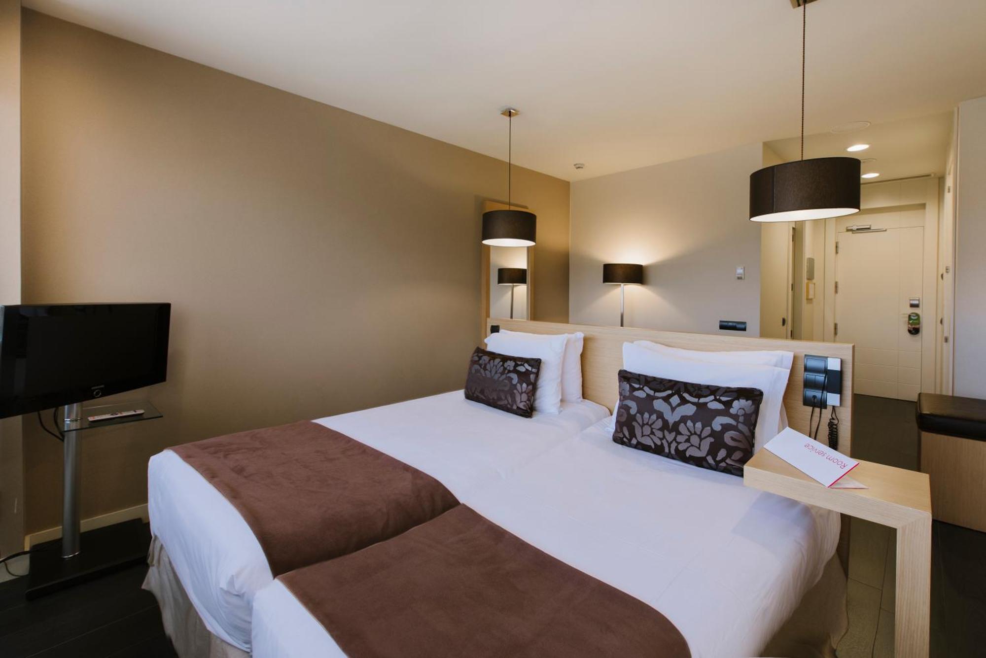 Double room 1 or