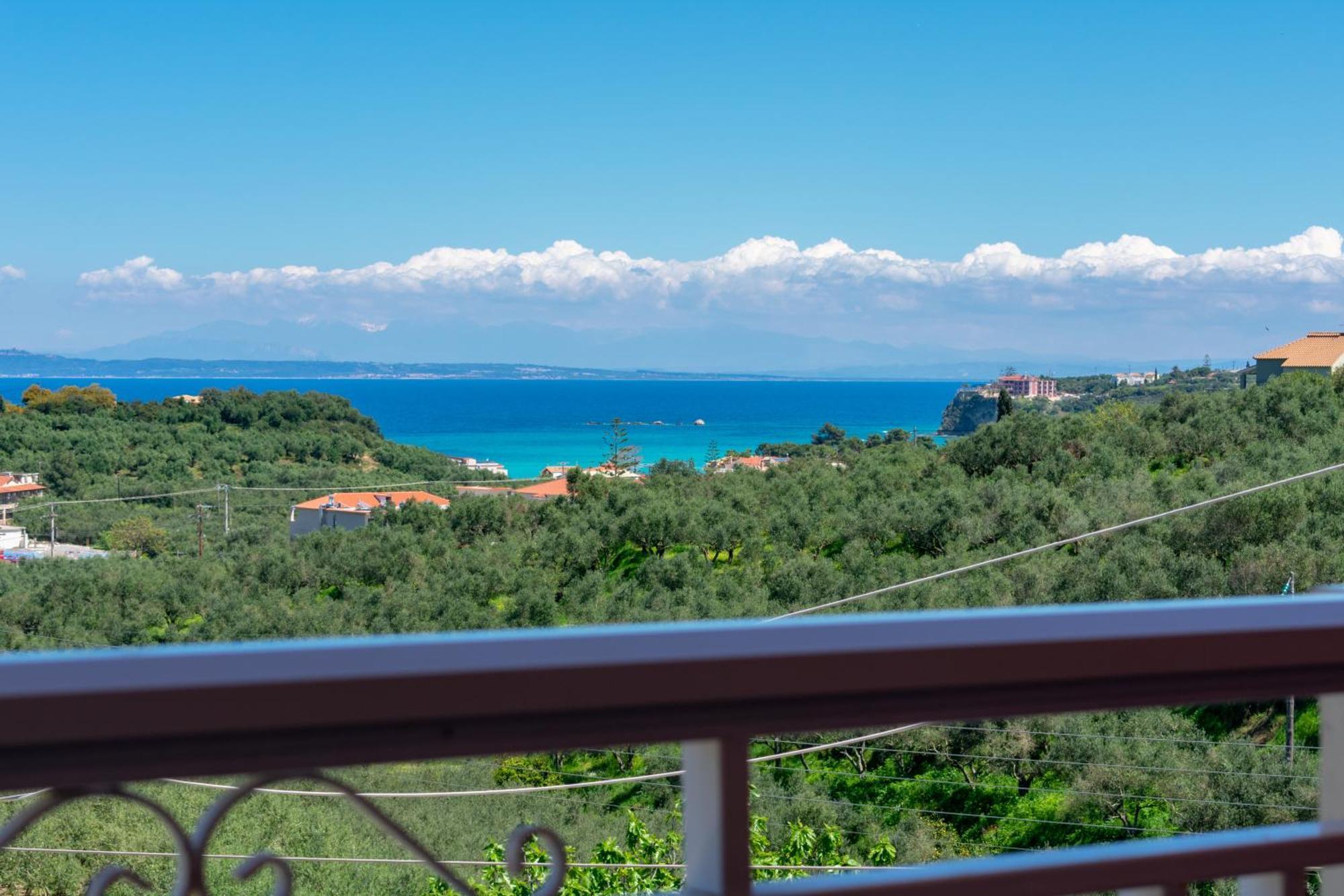 Junior Suite with Sea View,1658753974:JPEG