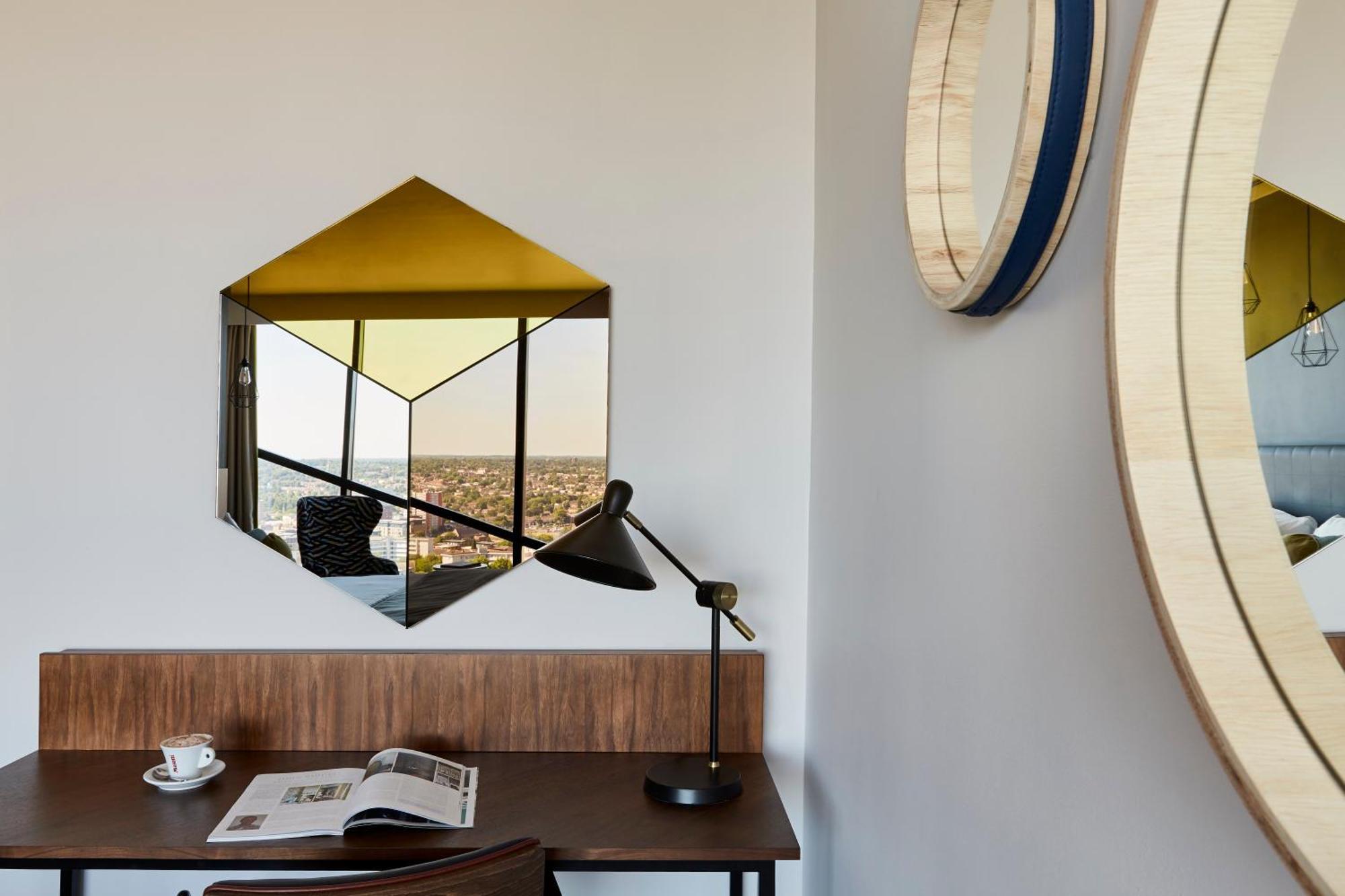 Superior King Room with Balcony,1274057170:JPEG