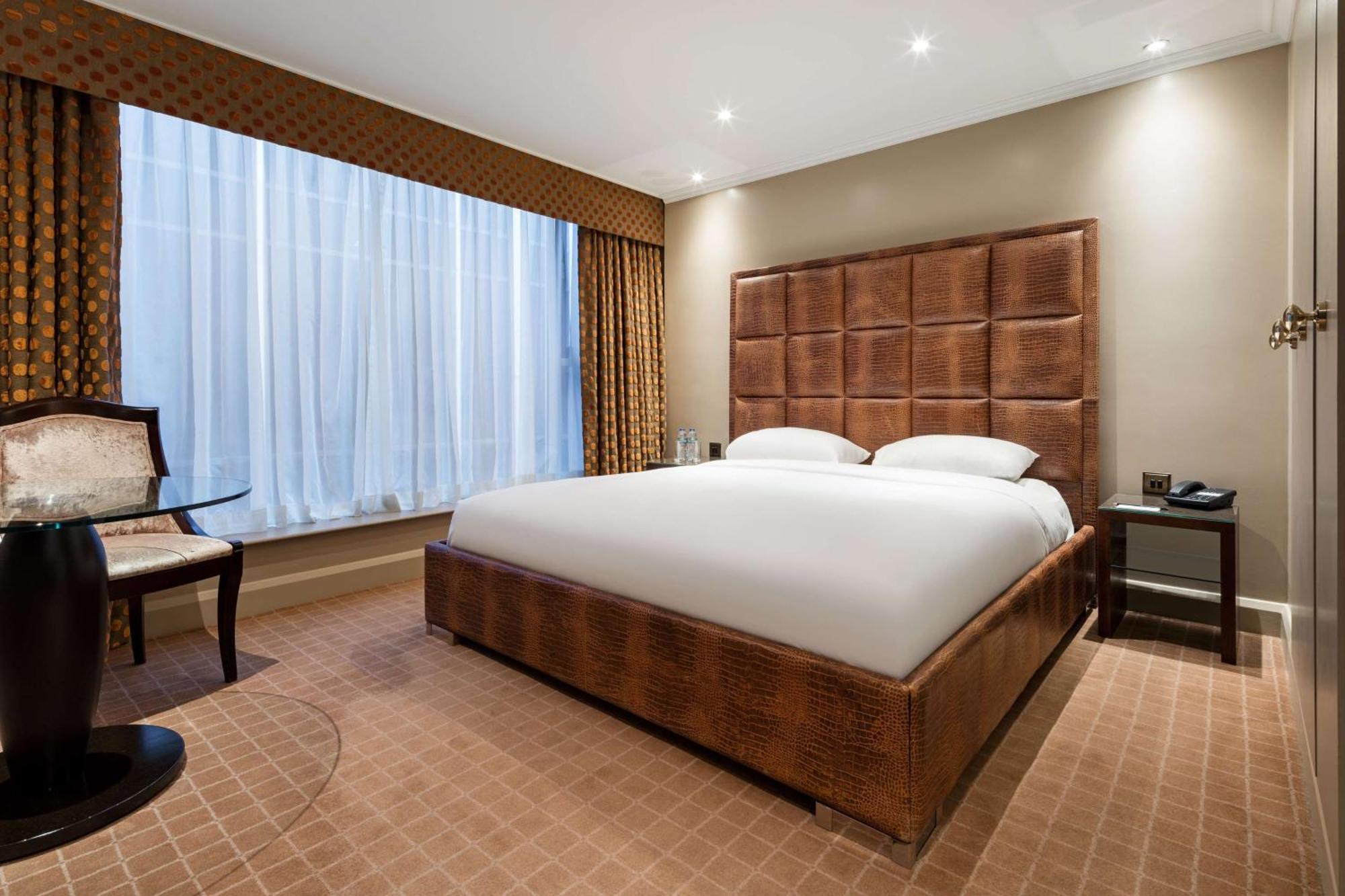 Junior Suite,1274075908:JPEG