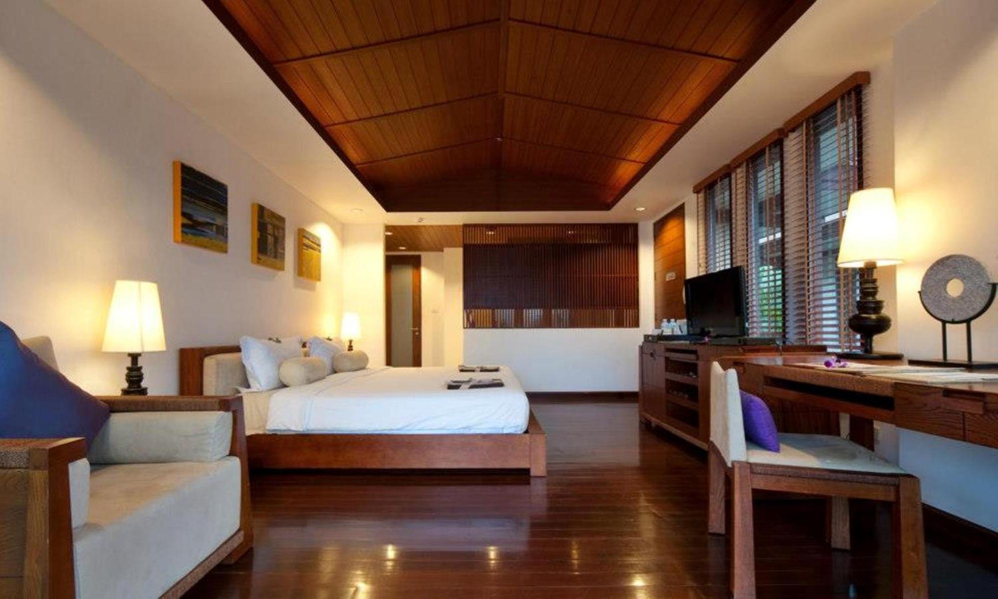 Deluxe Double or Twin Room