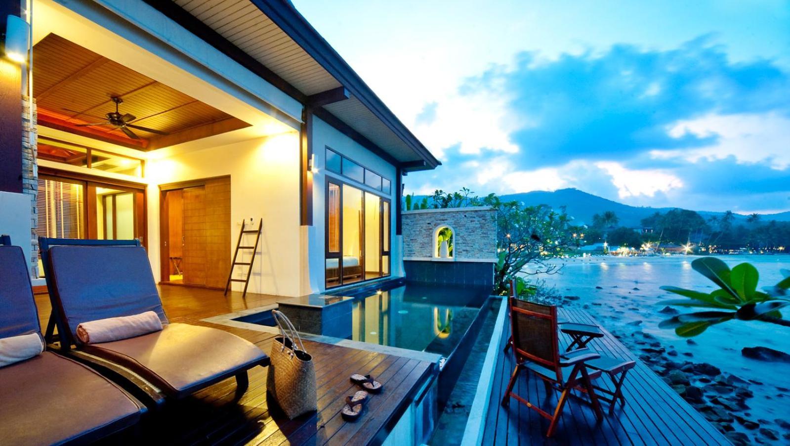 Sea Front Villa Private Pool