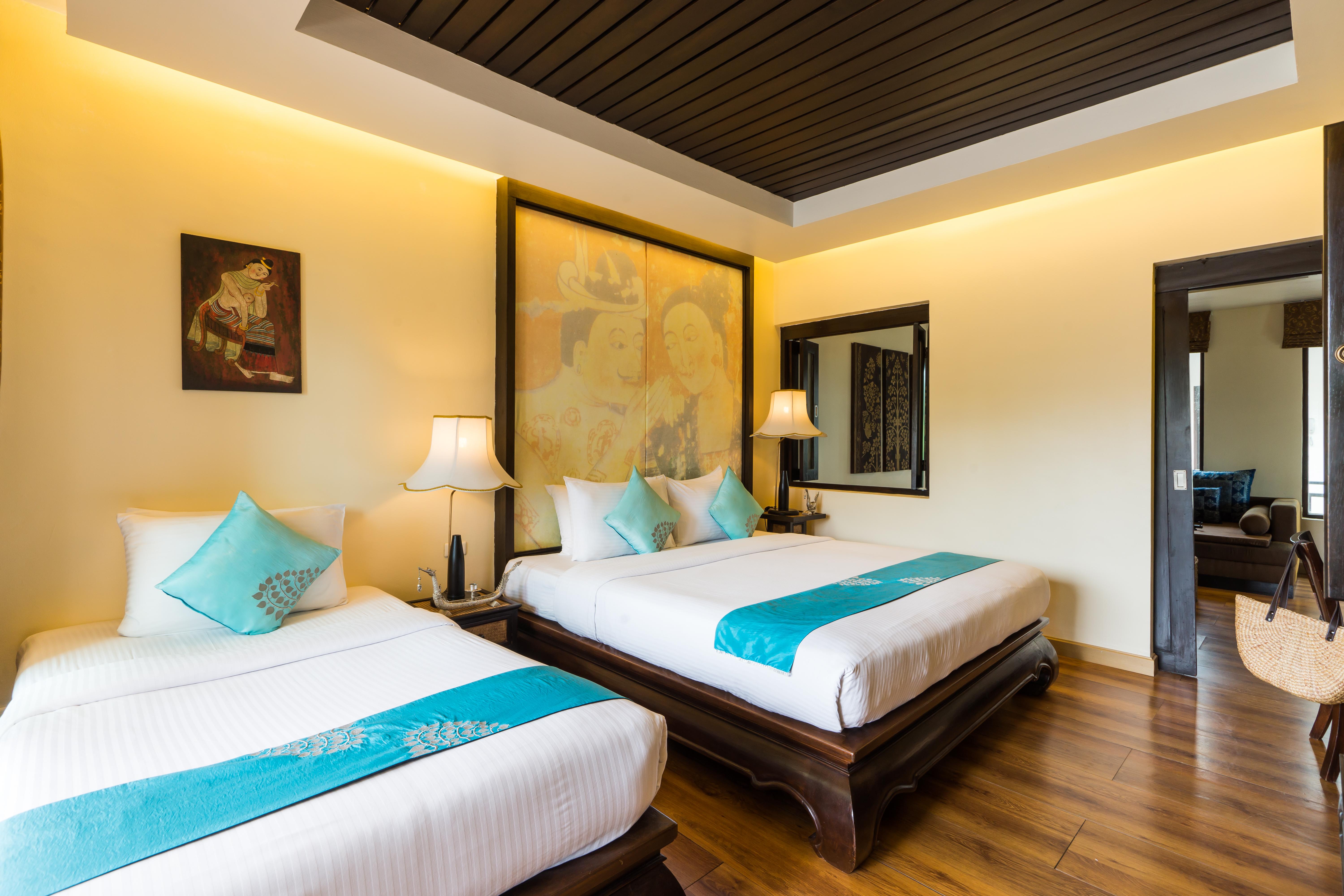 Deluxe Suite One-Way Airport Transfer