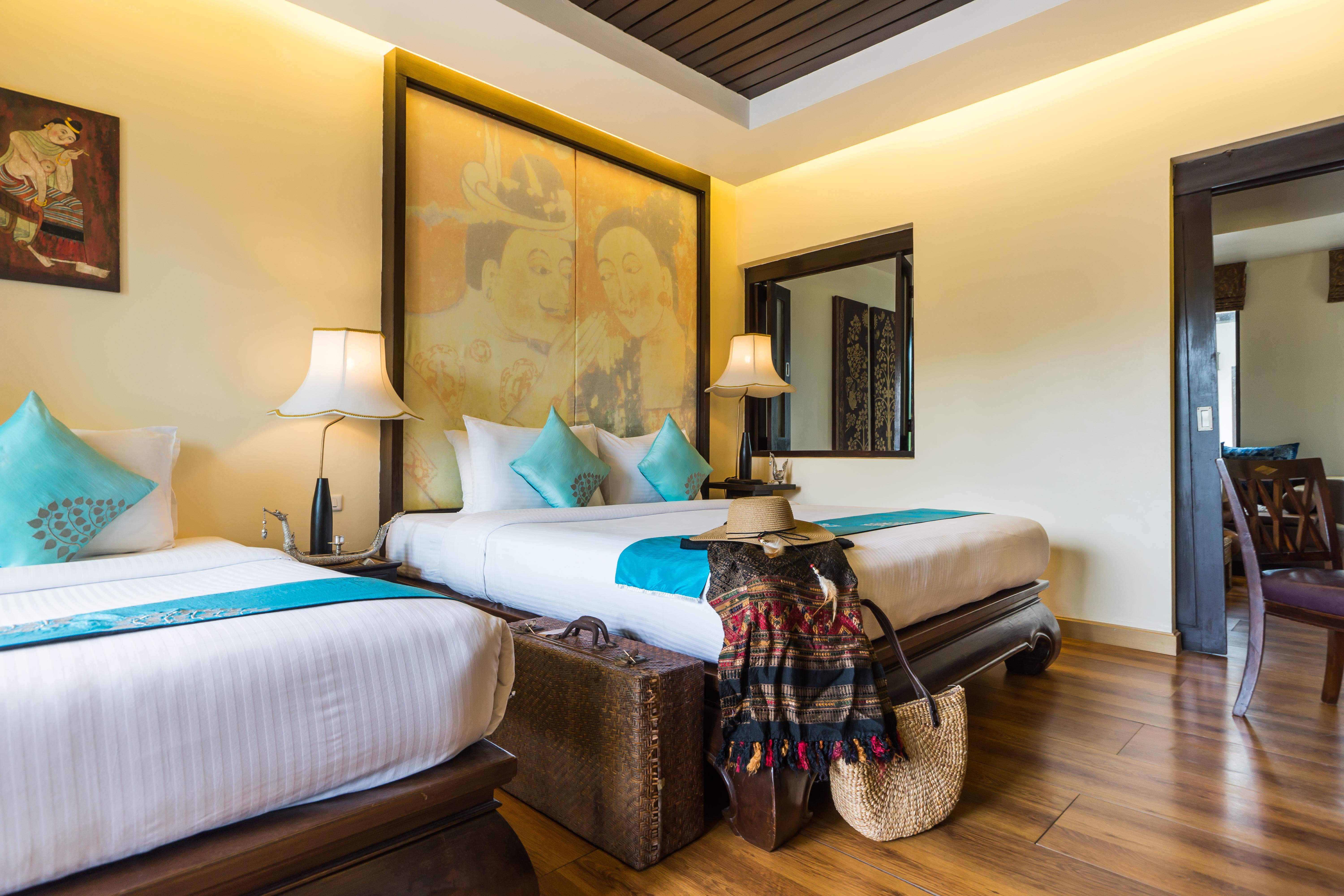 Deluxe Suite One-Way Airport Transfer