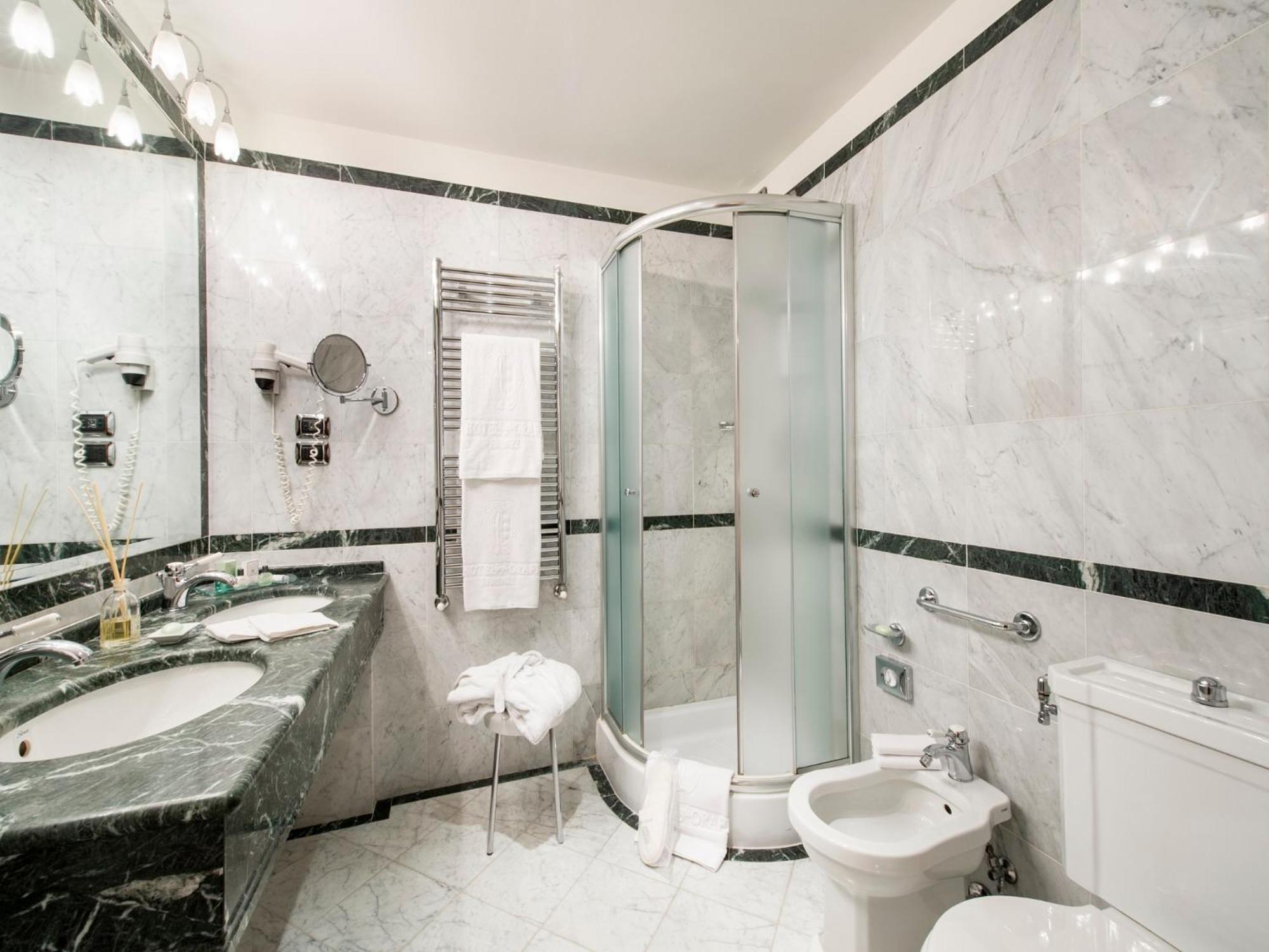 Classic Double or Twin Room