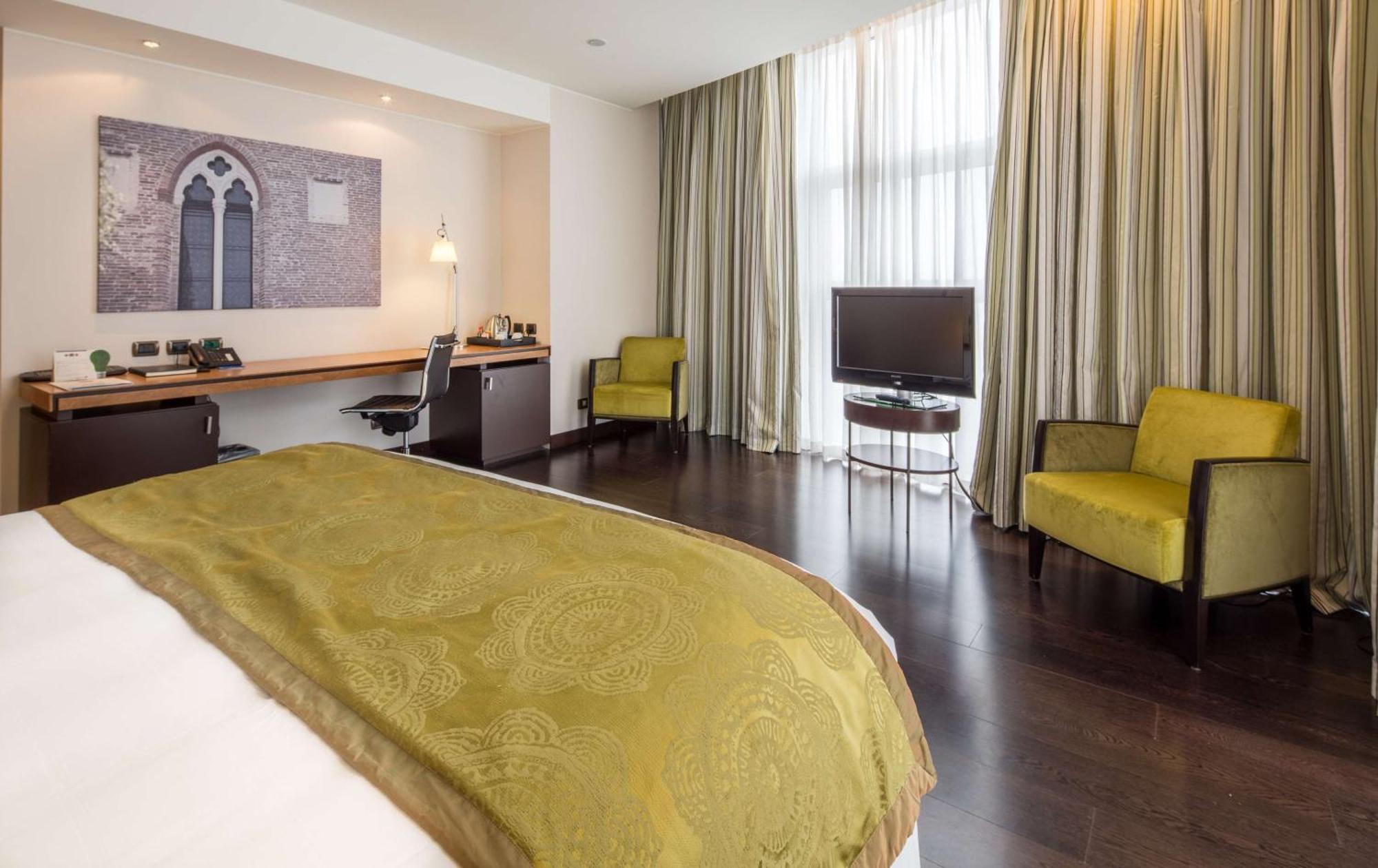 Two-Bedroom Suite