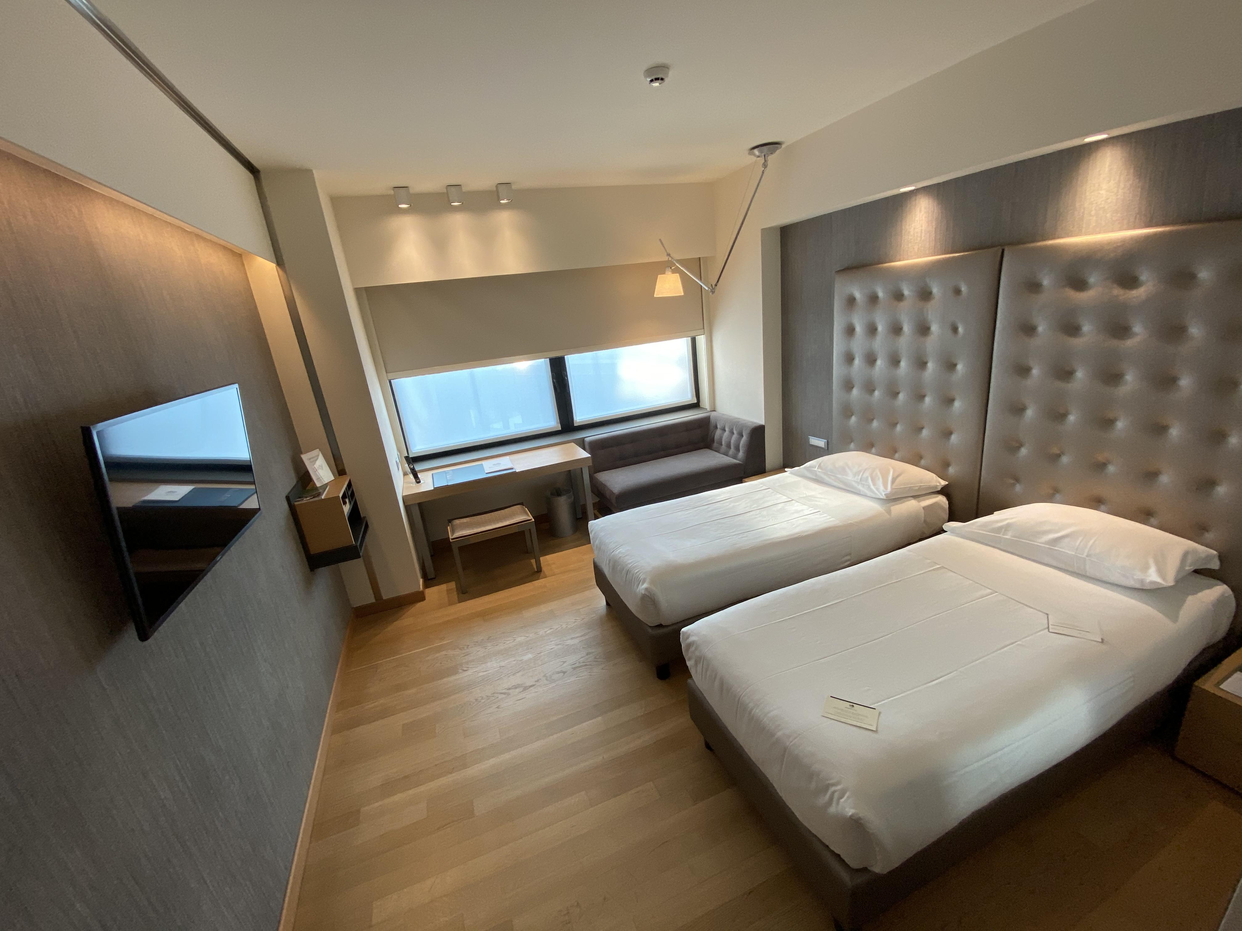 Standard Twin Room