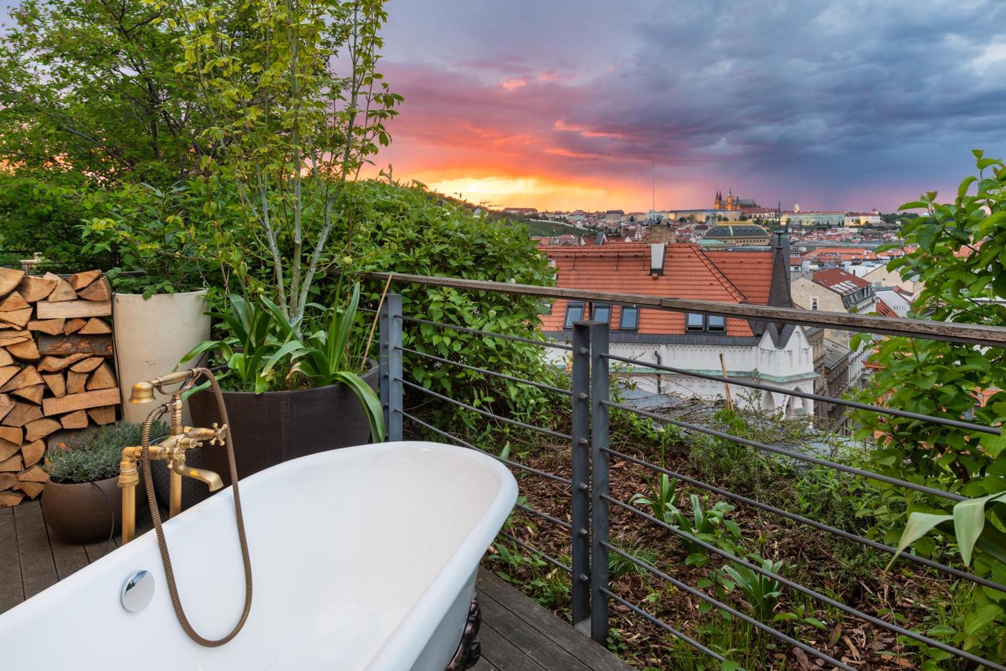 Penthouse Suite Terrace