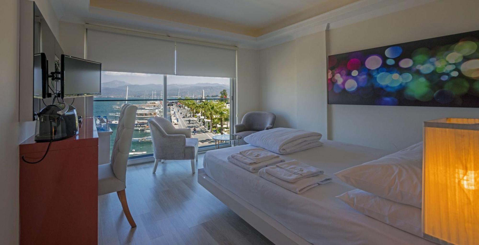 Large Room Sea View
