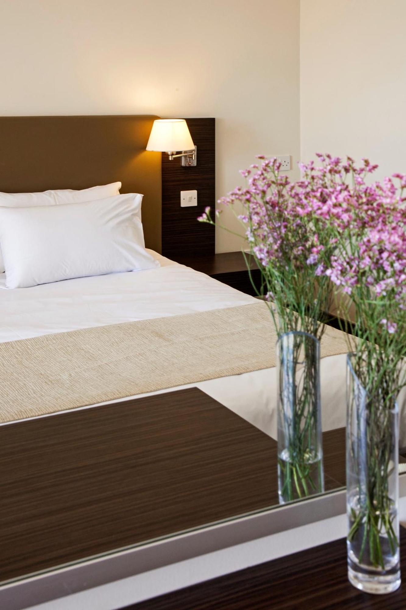 Superior Double or Twin Room Inland View