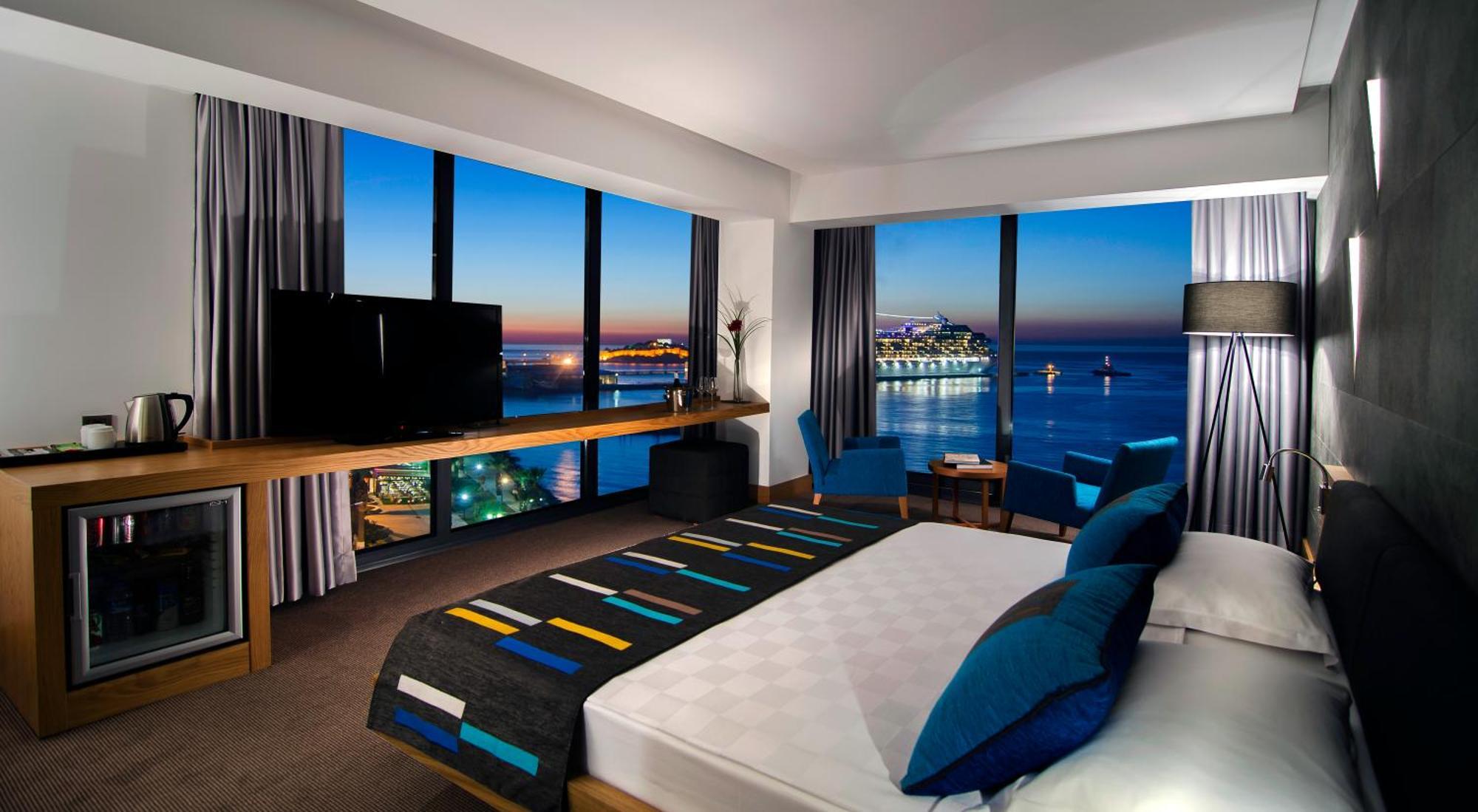 Deluxe Room Sea View