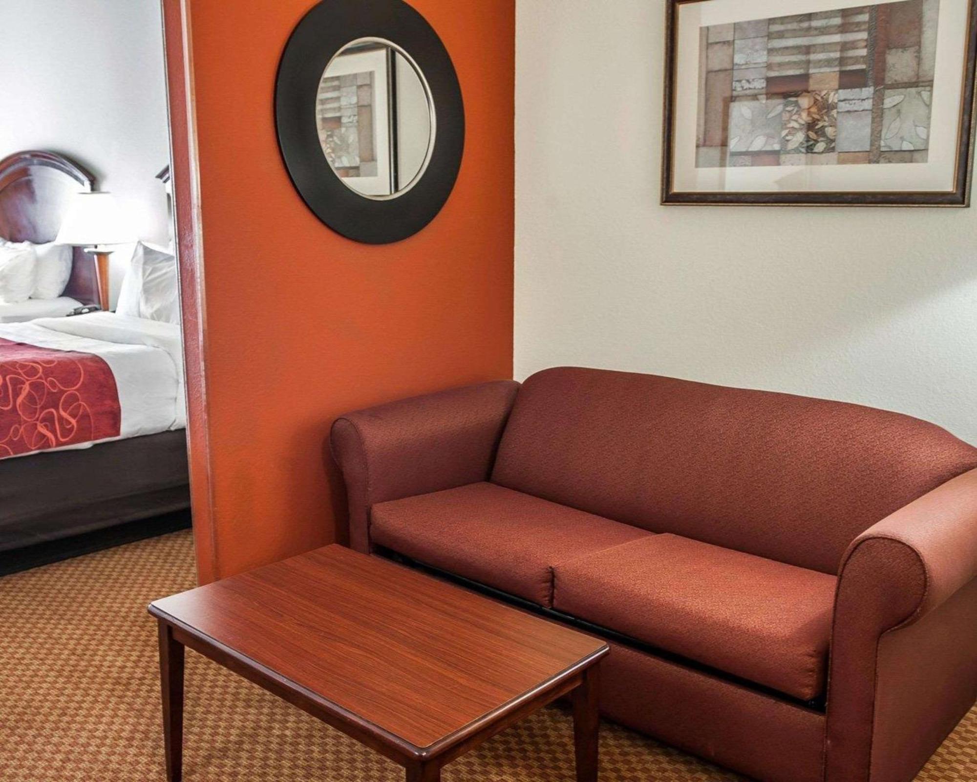 Queen Suite Two Queen Beds Non-Smoking
