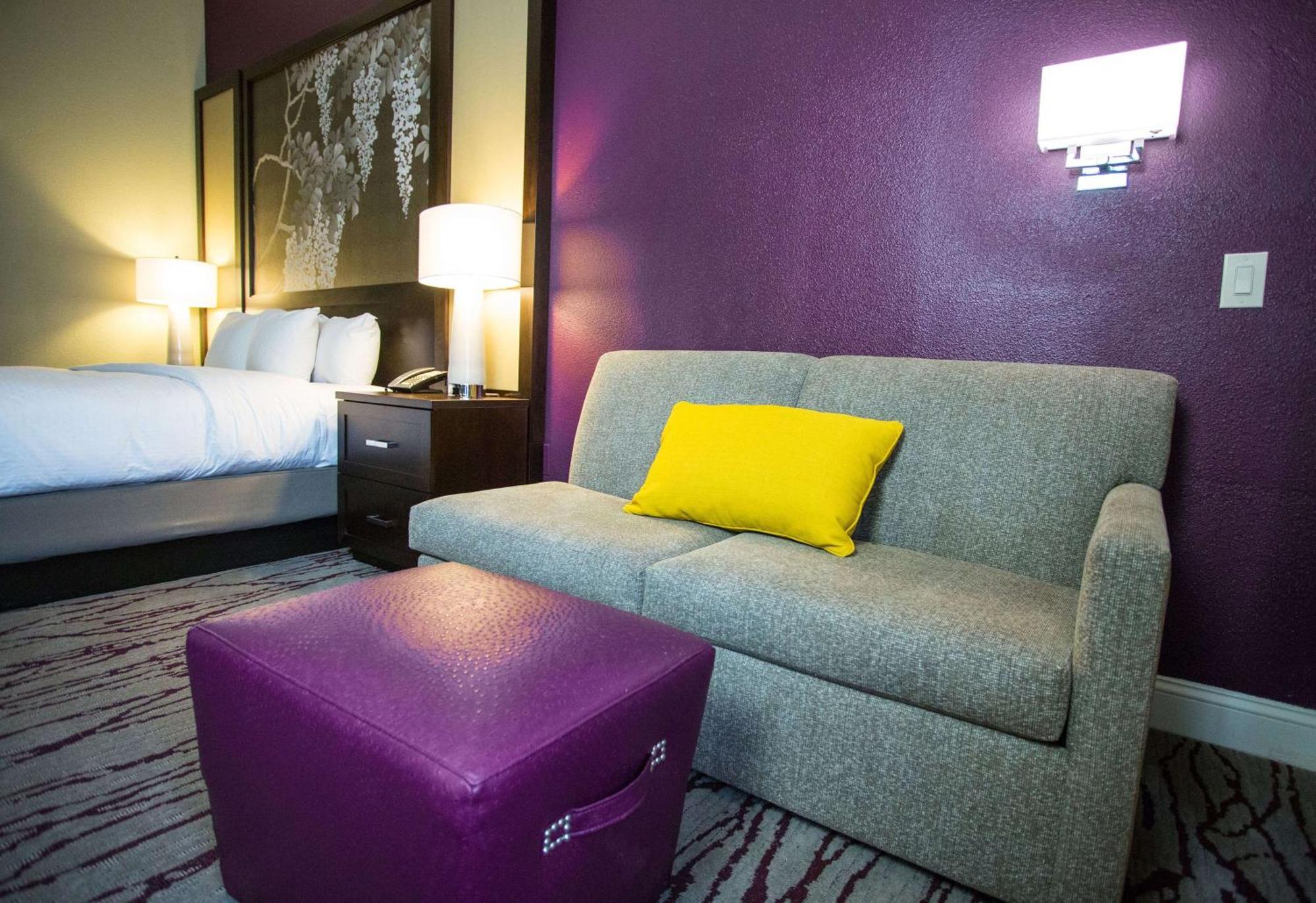 King Room Sofa Bed Non-Smoking