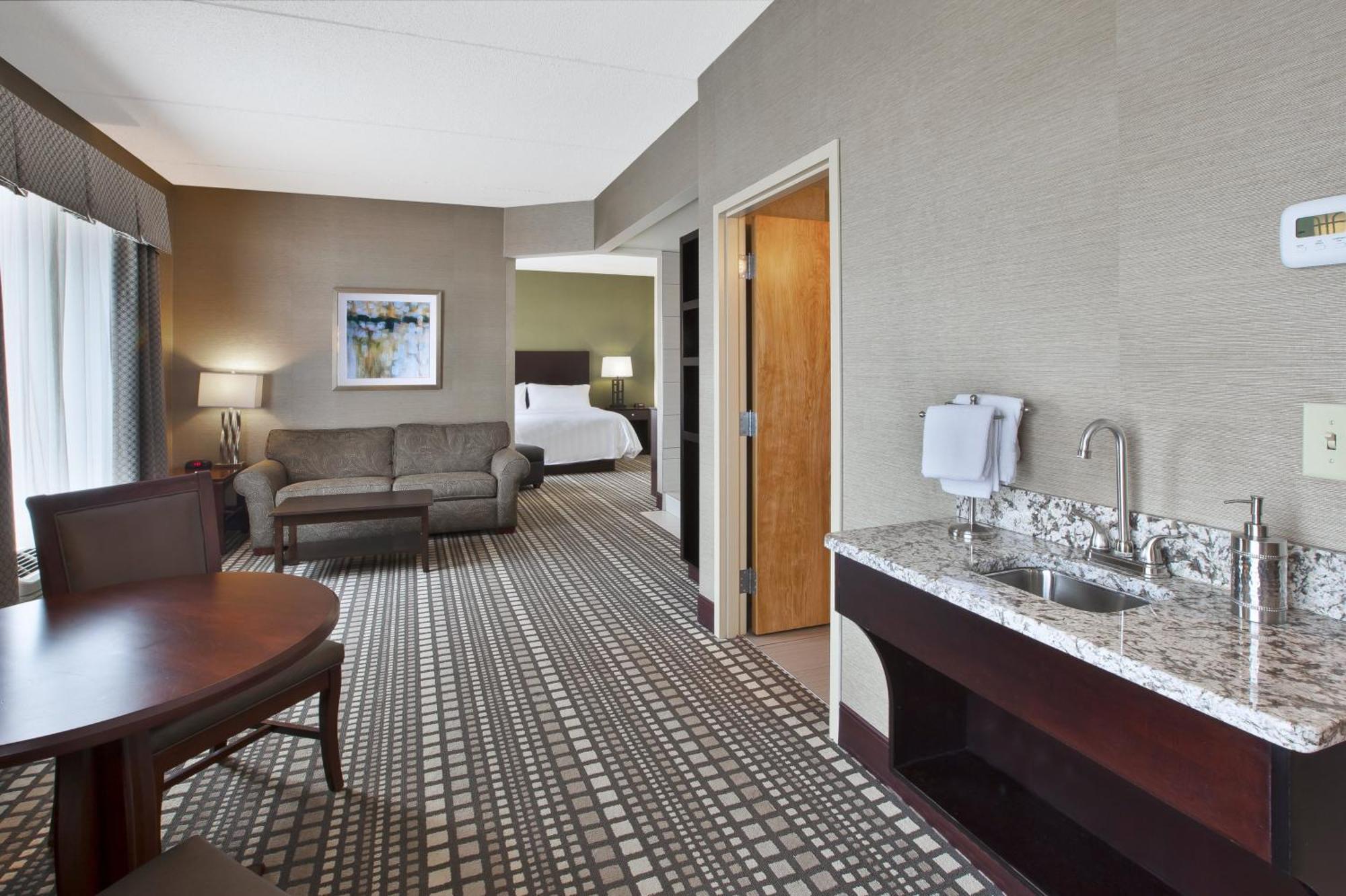 King Suite with Jetted Tub