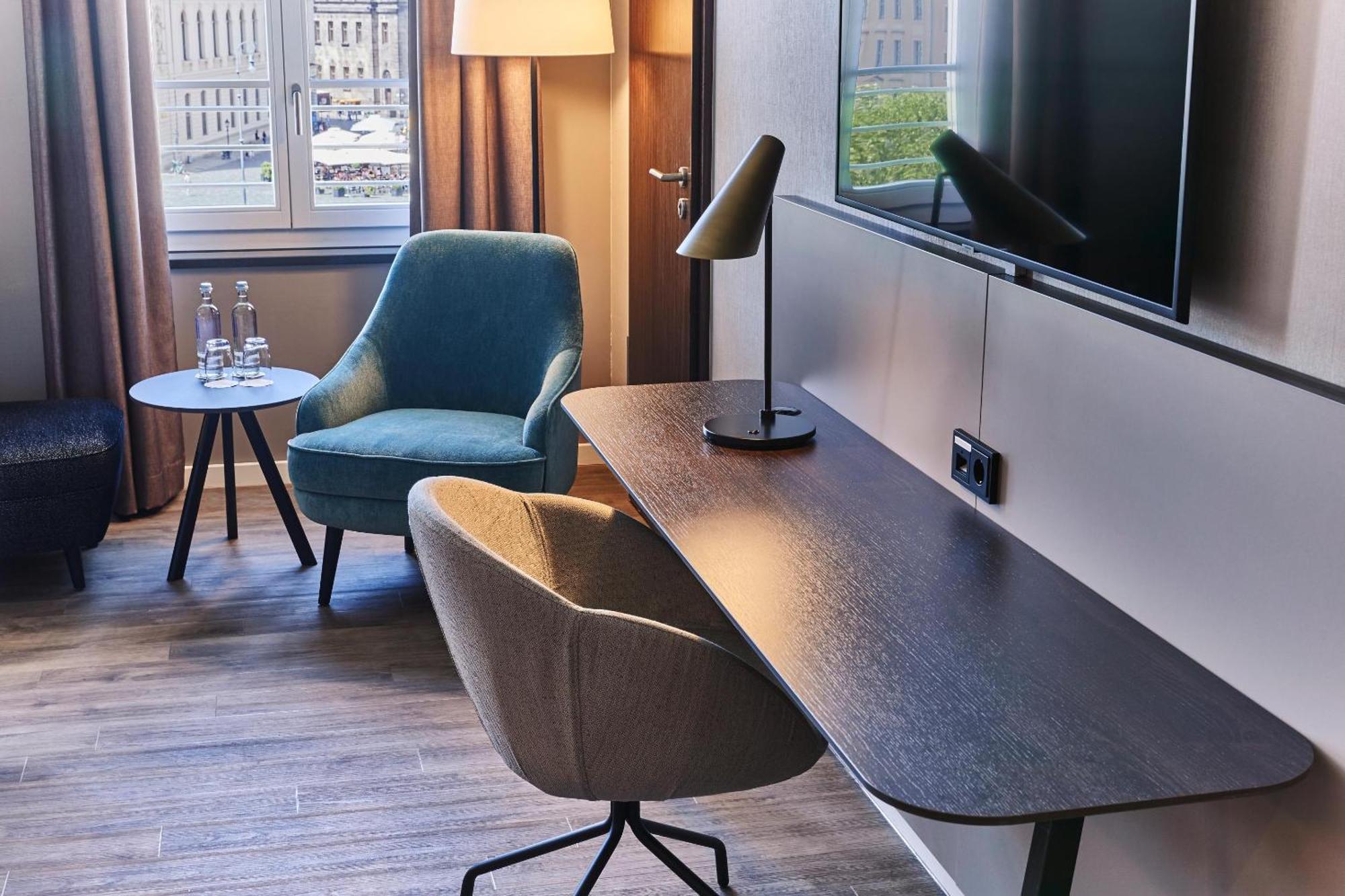 Grand Deluxe Room