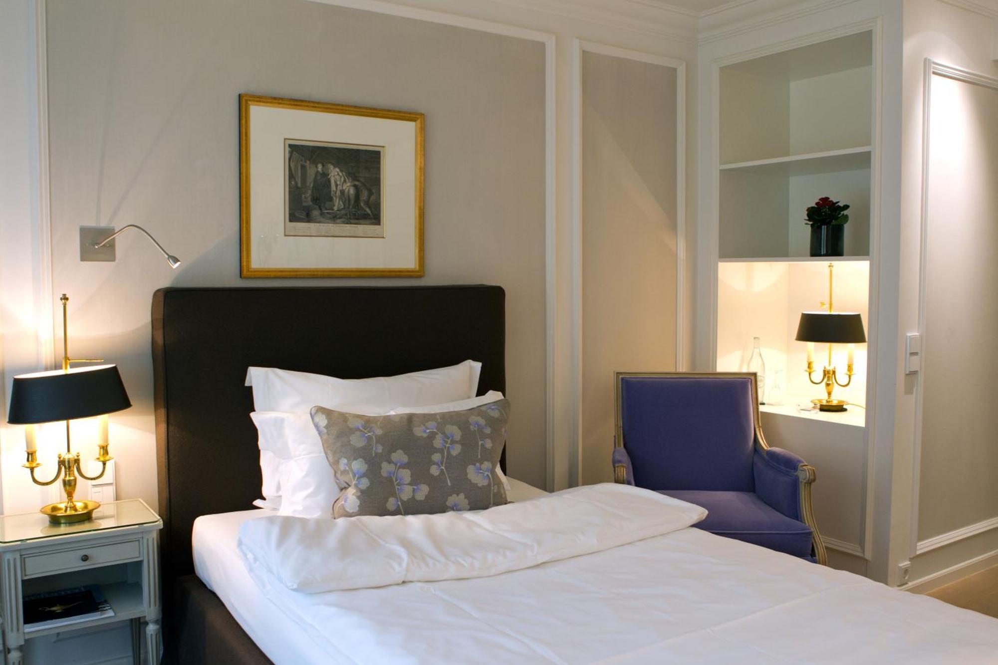 Classic Single Room