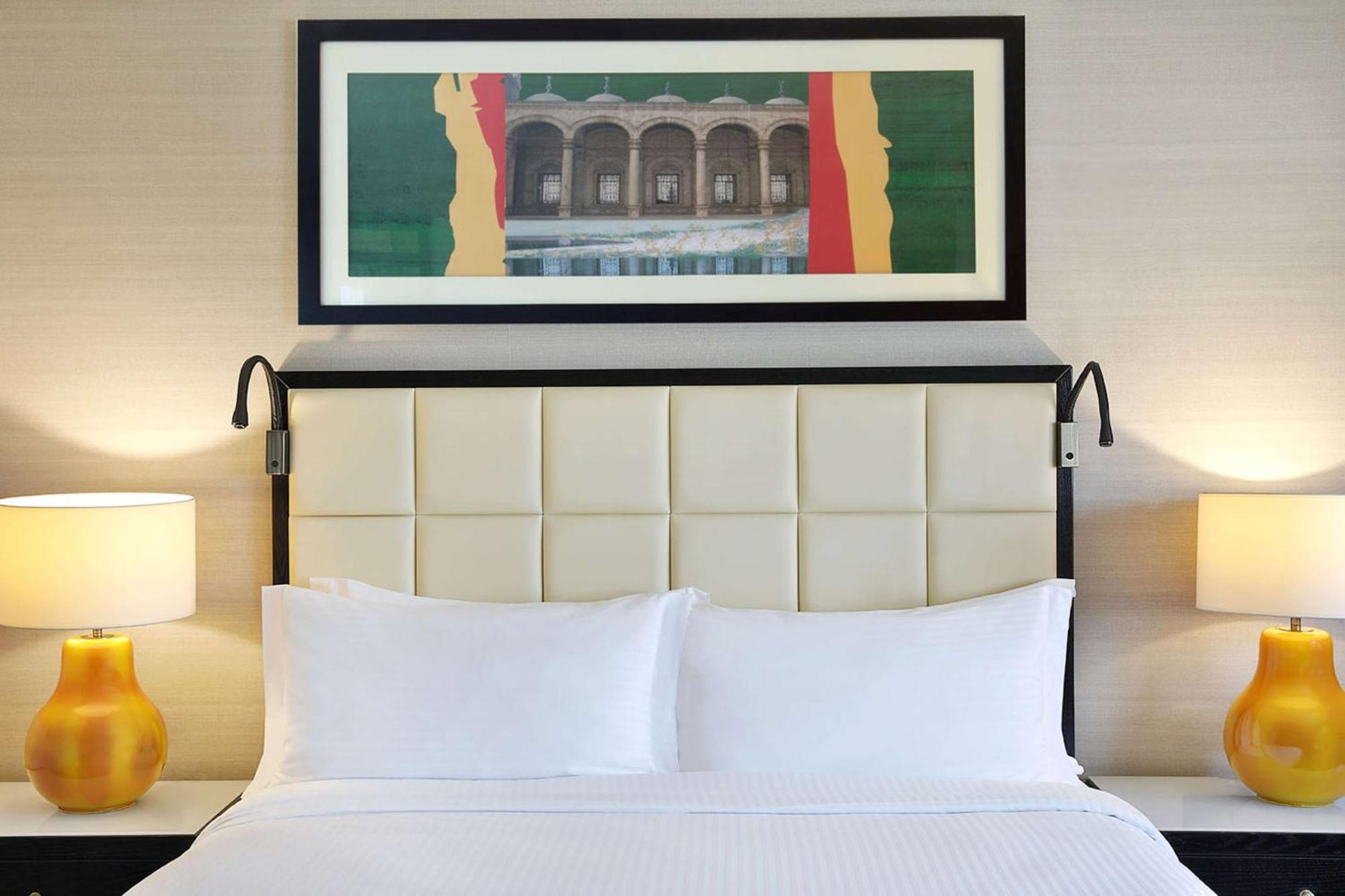 King Guest Room,1277077339:JPEG