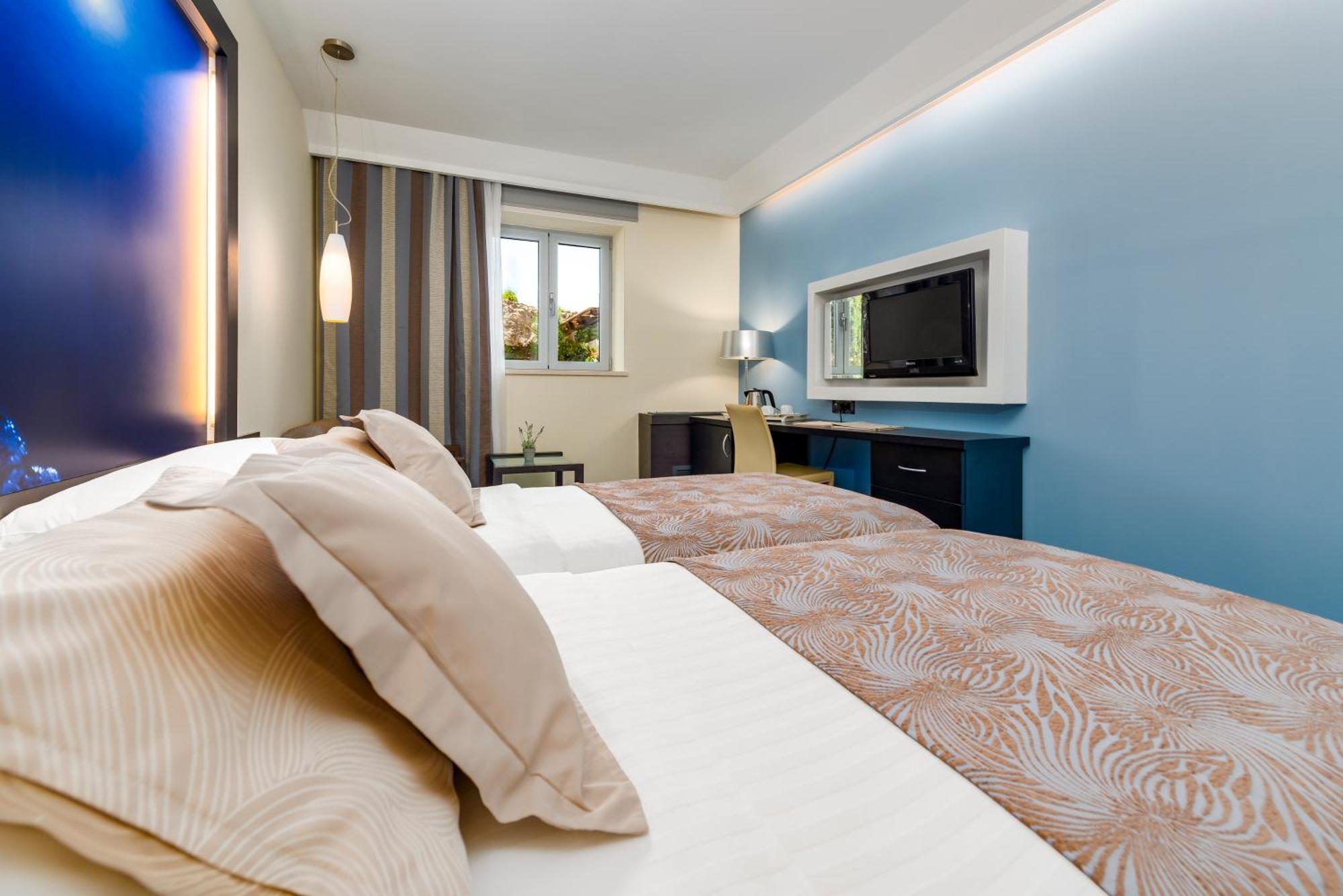 Classic Double or Twin Room