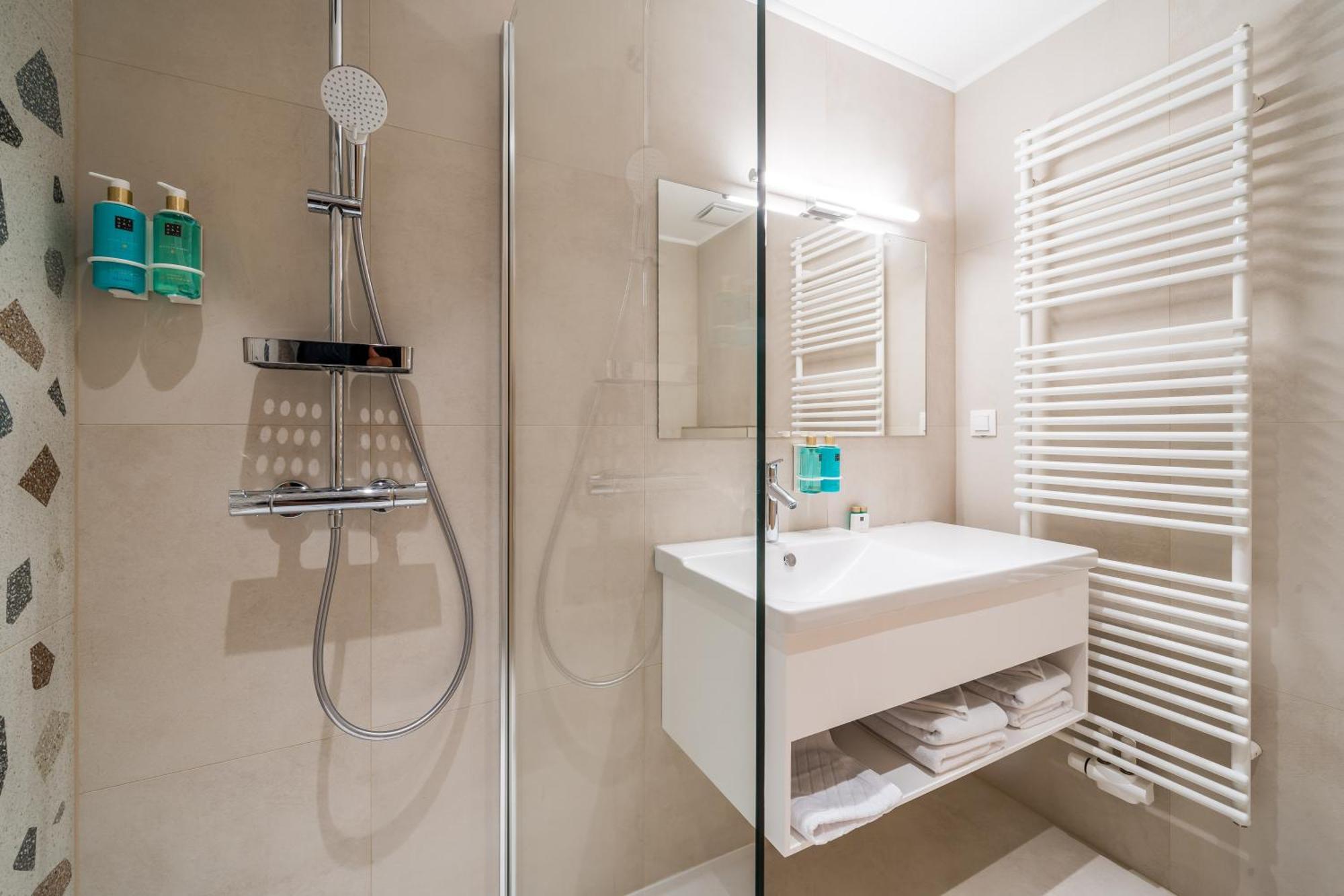 Double or Twin Room Balcony