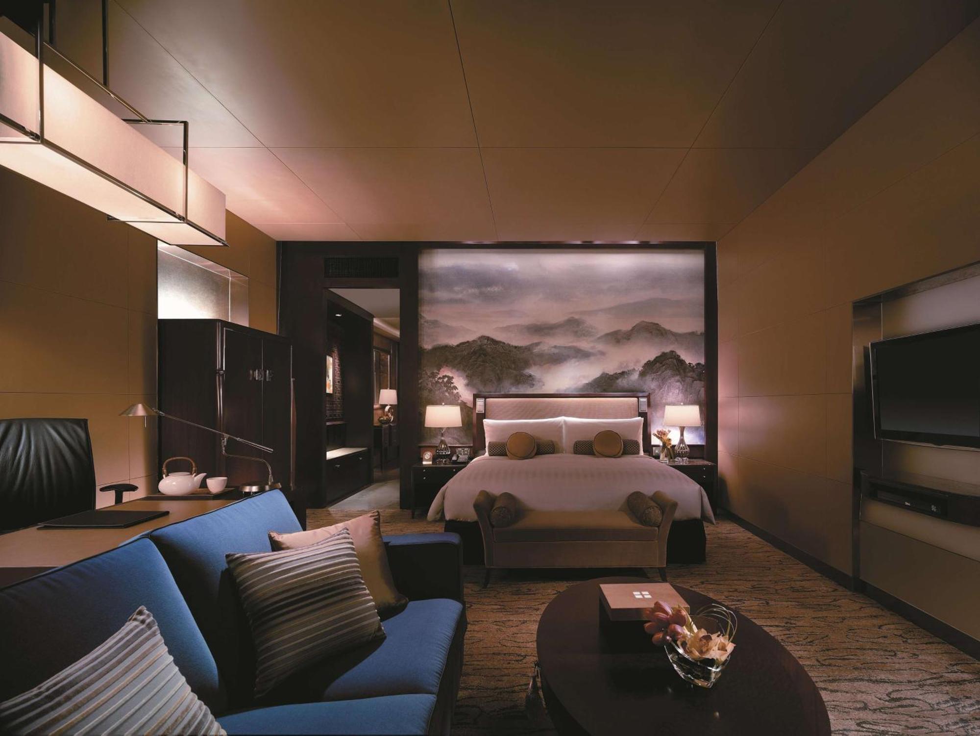 Executive King Room