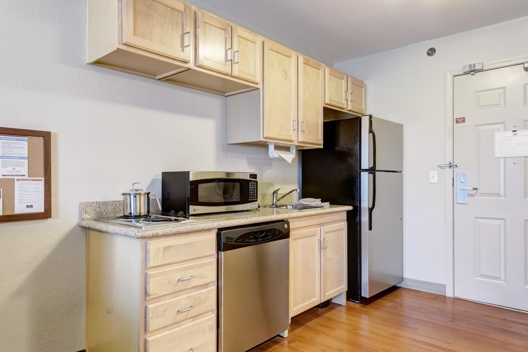 King Studio Suite