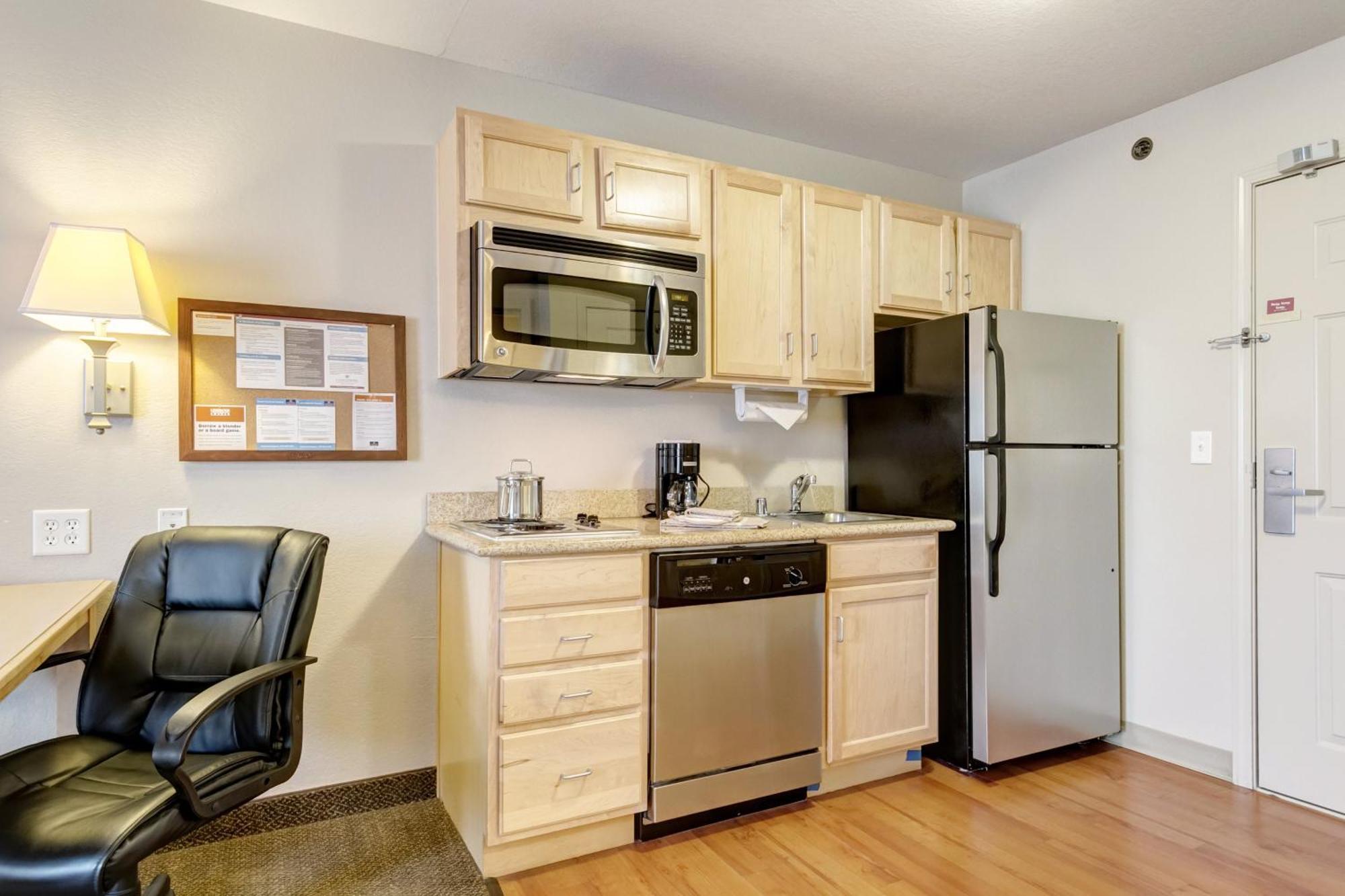 King Studio Suite