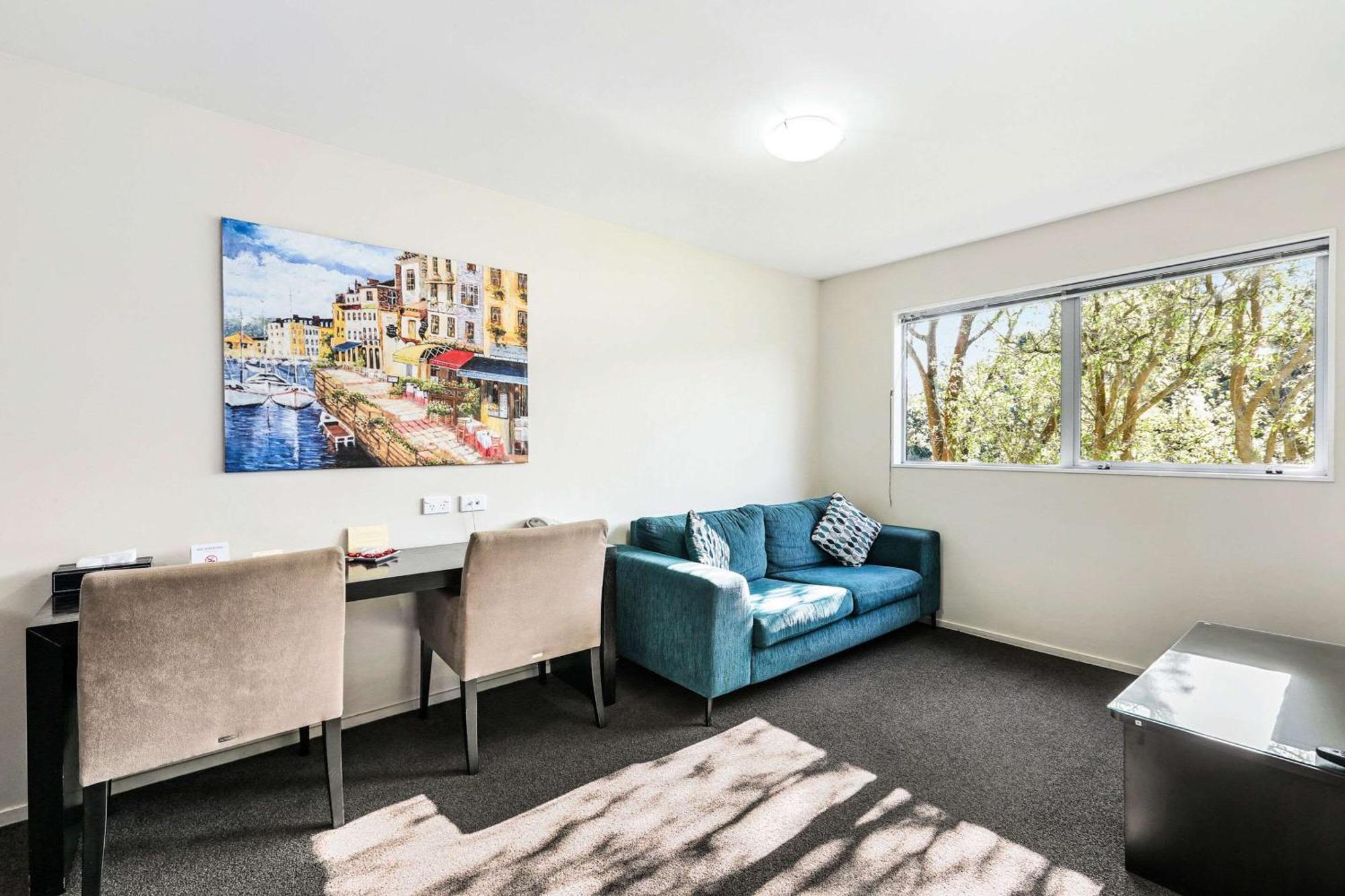 Two-Bedroom King Suite