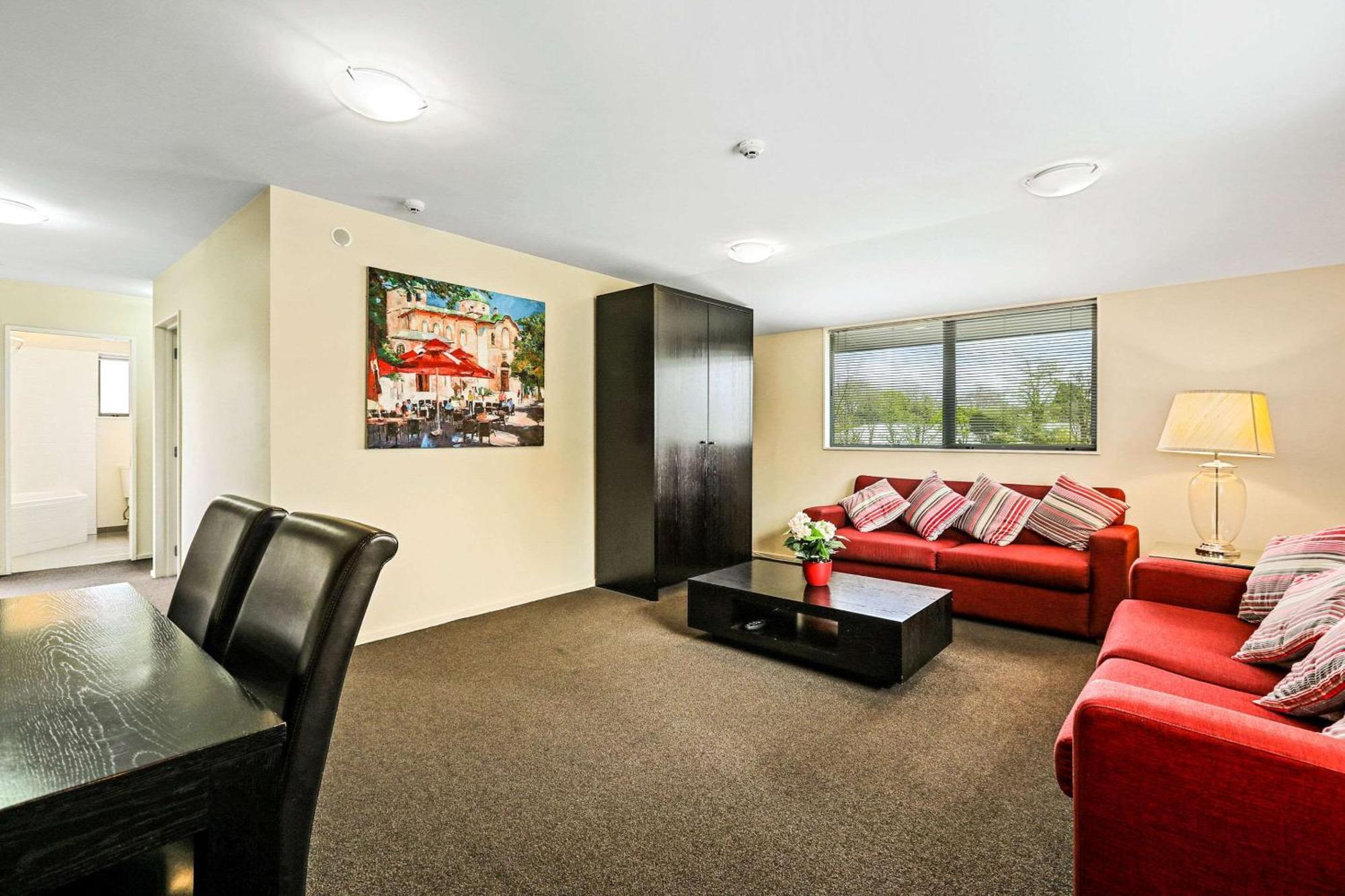 Two-Bedroom King Suite