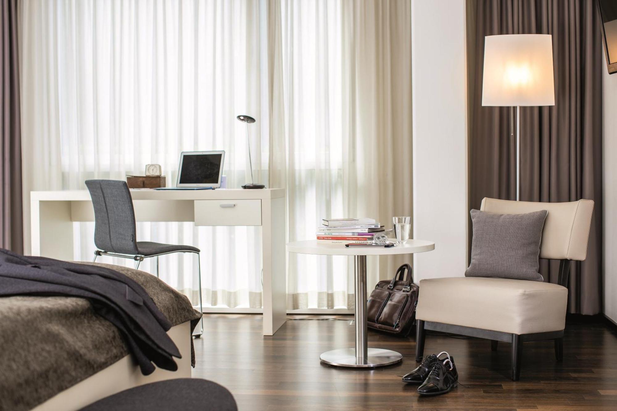 Comfort Double Room 180cm bed width